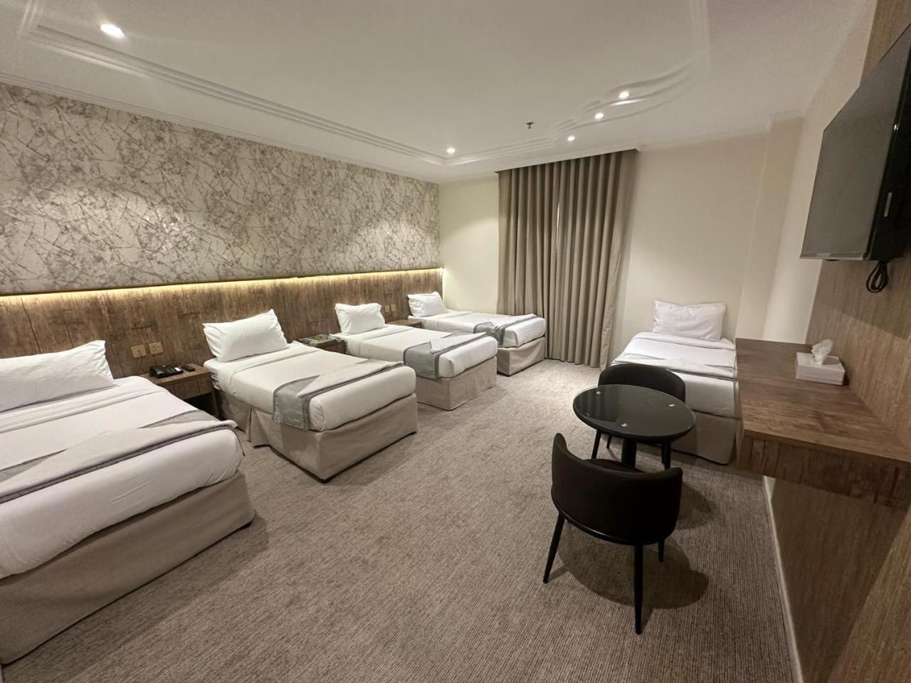 Quad Room