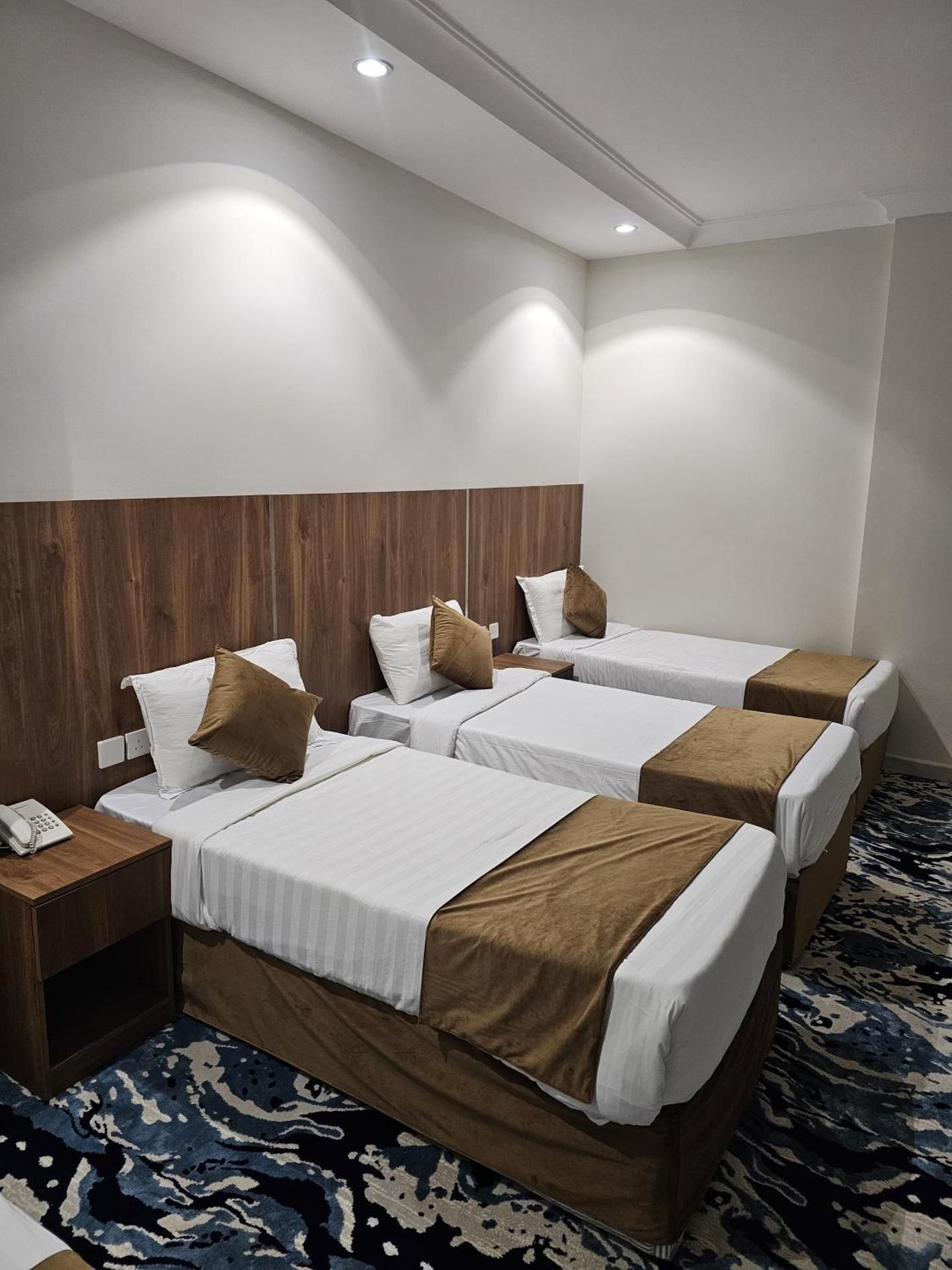 Standard Suite