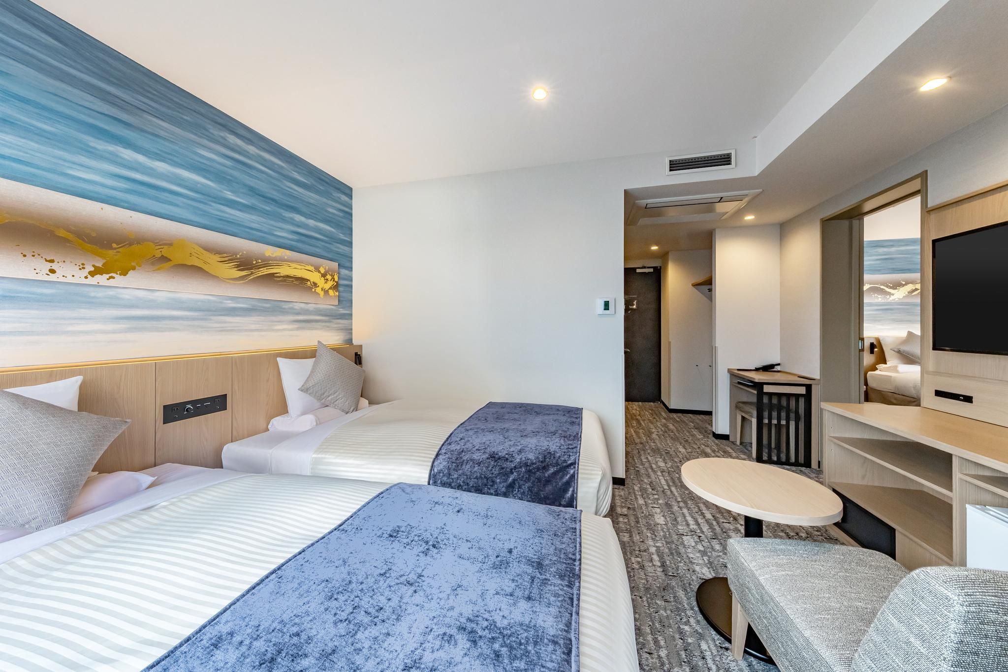 Renewal - Superior Fourth and Extra Bed, Non-Smoking