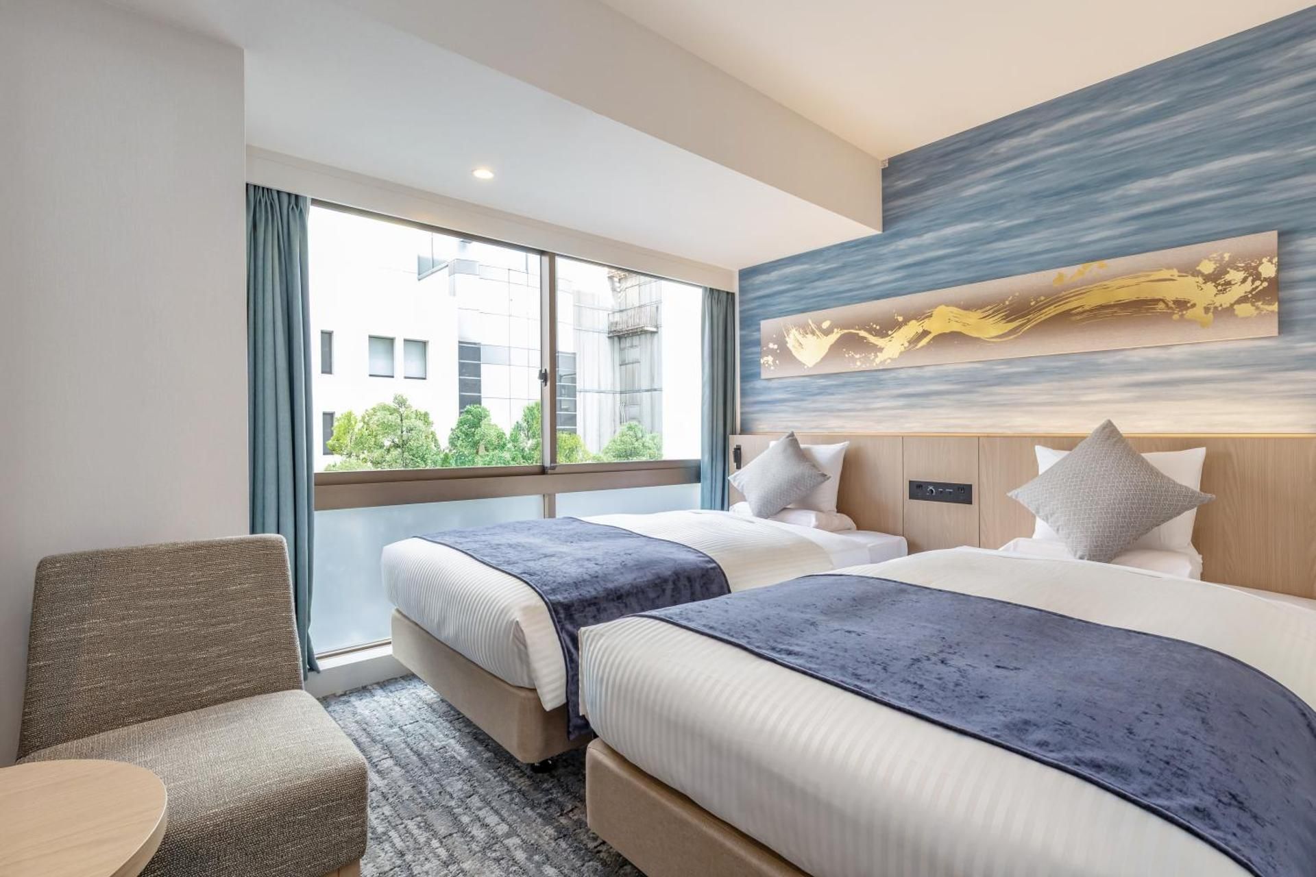 Renewal Superior Quadruple Room with Extra Bed