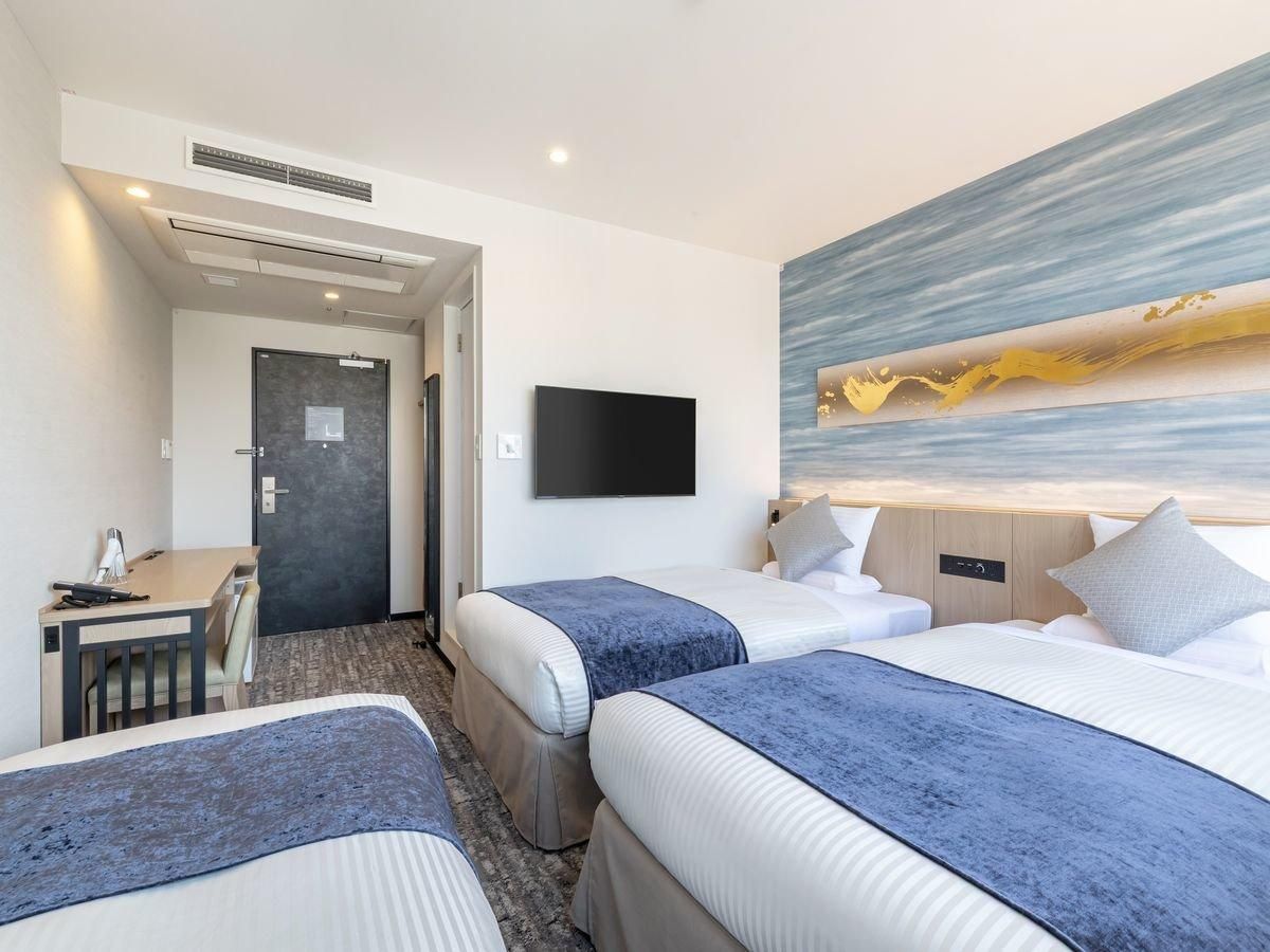 Eco Plan, Renewal - Standard Triple, Non-Smoking House Keeping is Optional with Additional Cost