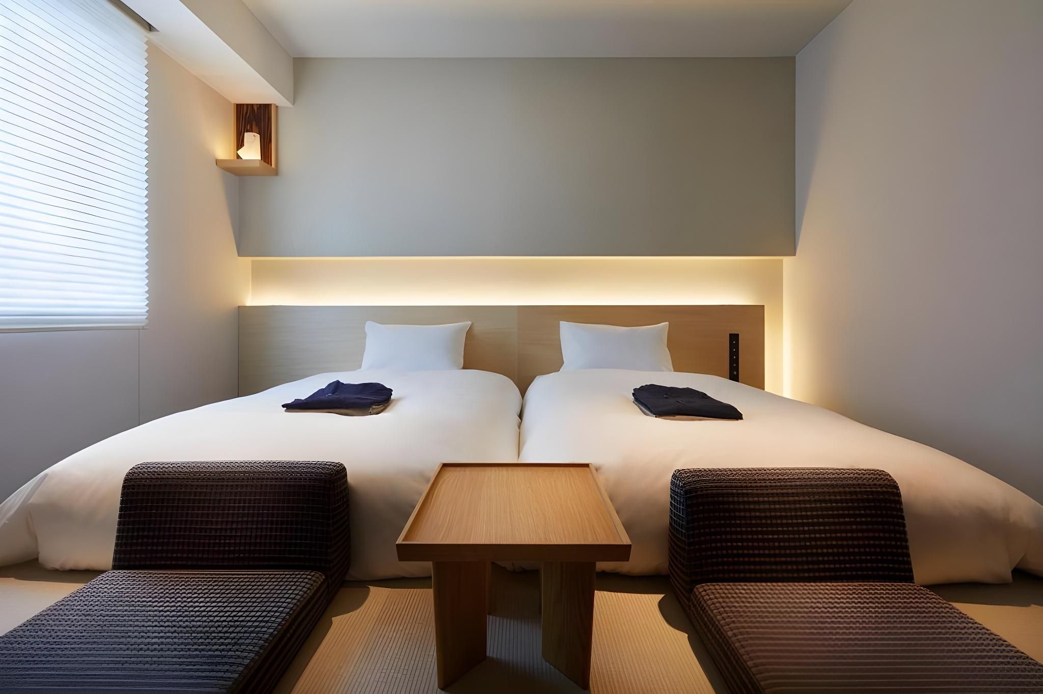 Superior - 1 King Bed