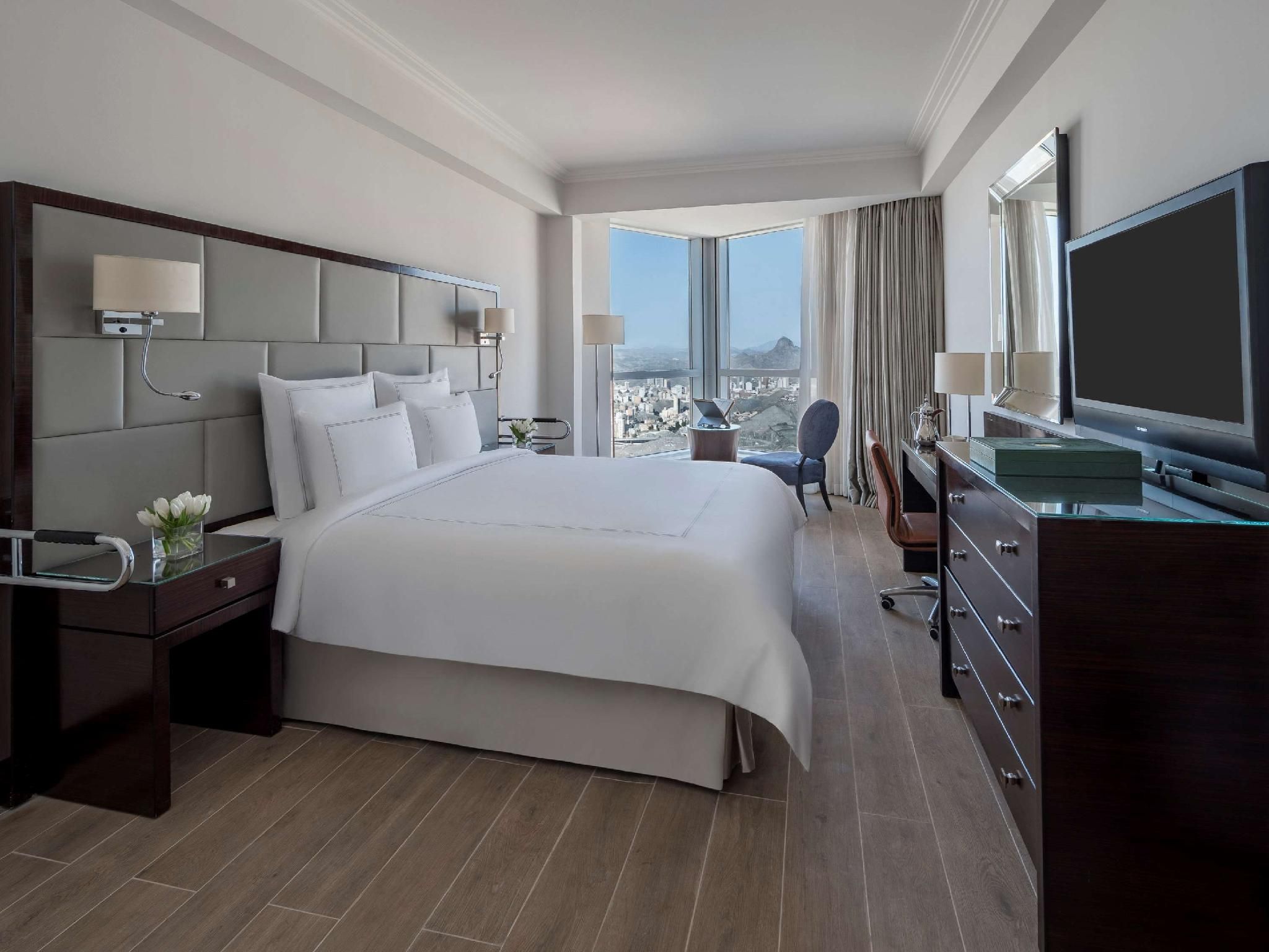 Classic Room King Bed Kaaba