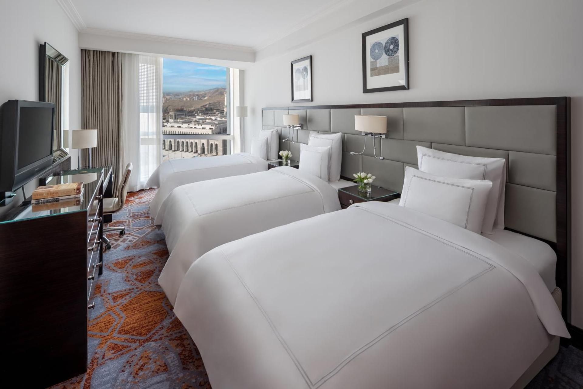 Classic Room Triple Bed City