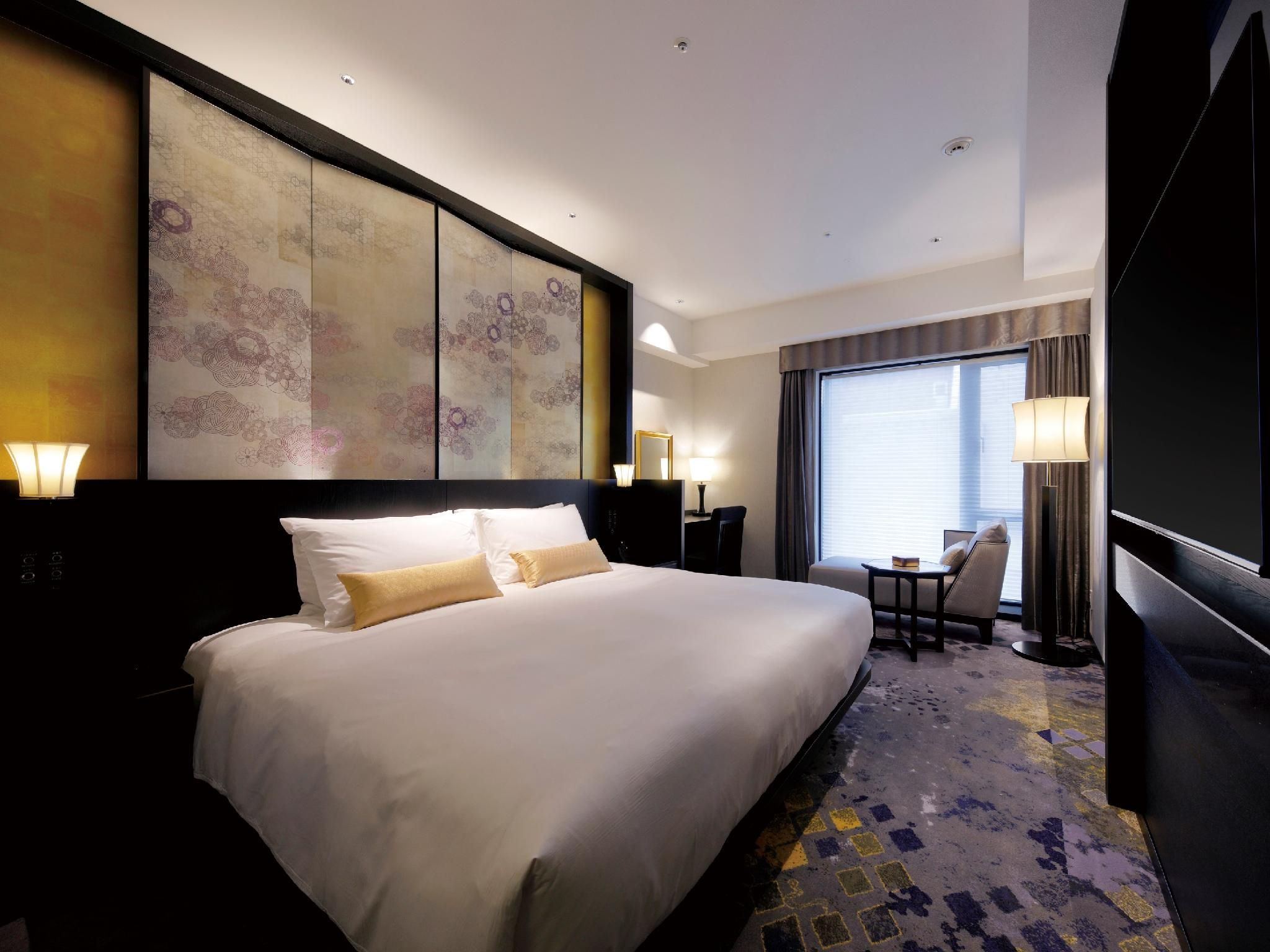Superior Room King