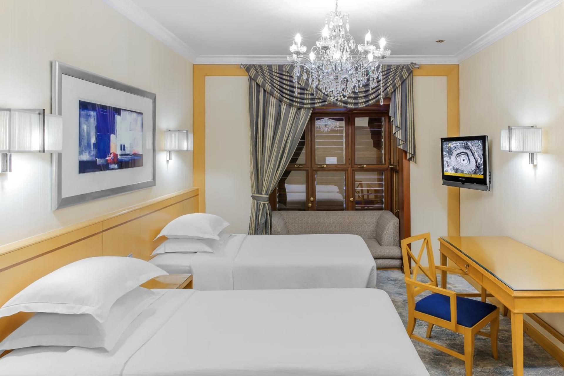 Two Bedroom Villa with Three Twin Beds