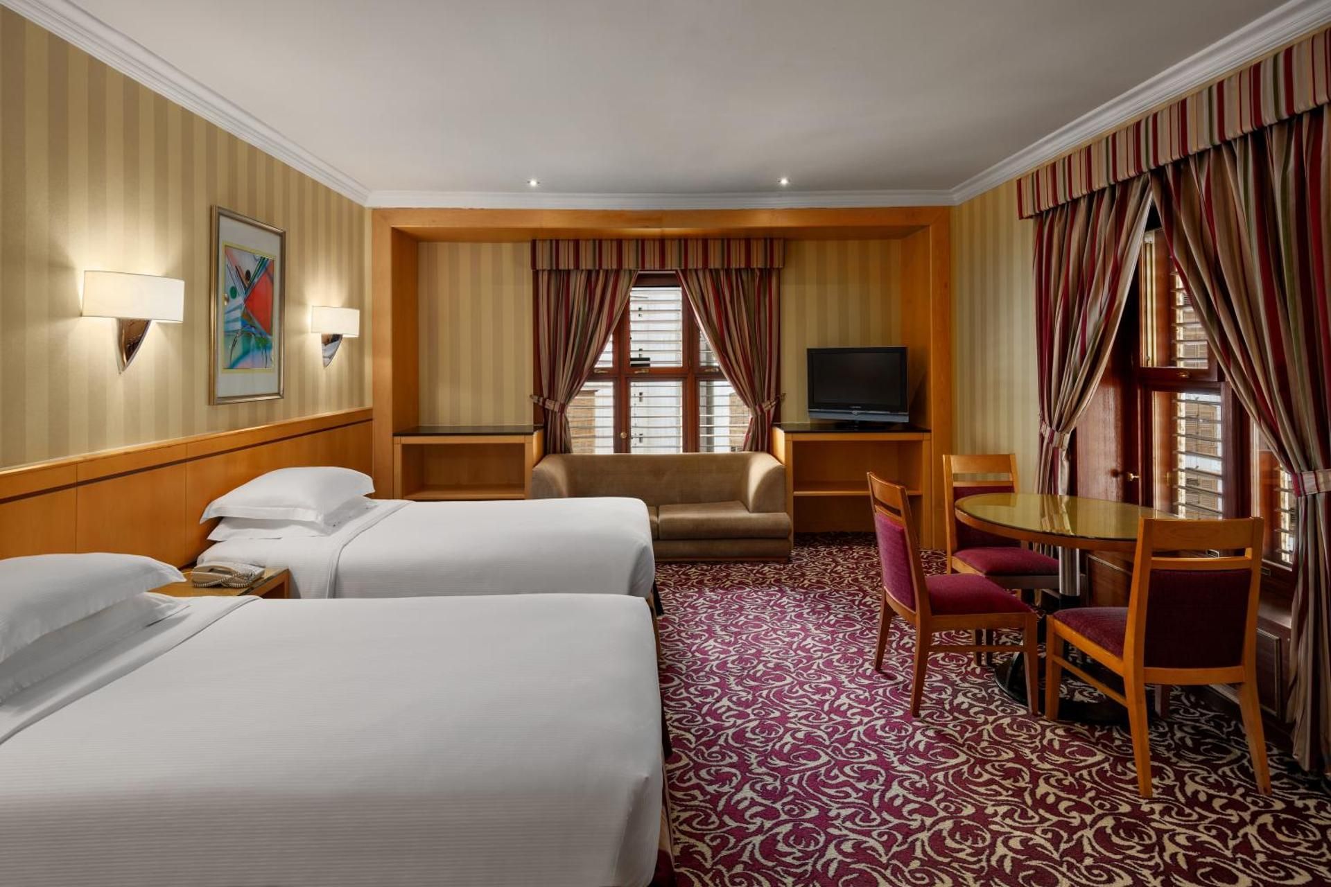 Guest City View Room with Two Single Beds