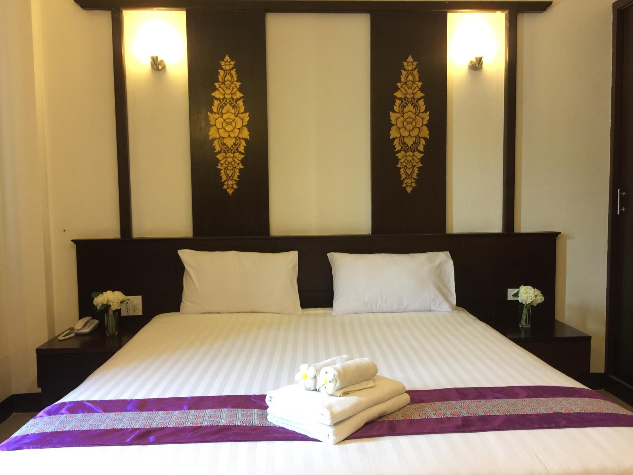 Amonruk Hotel 2 Deluxe 2