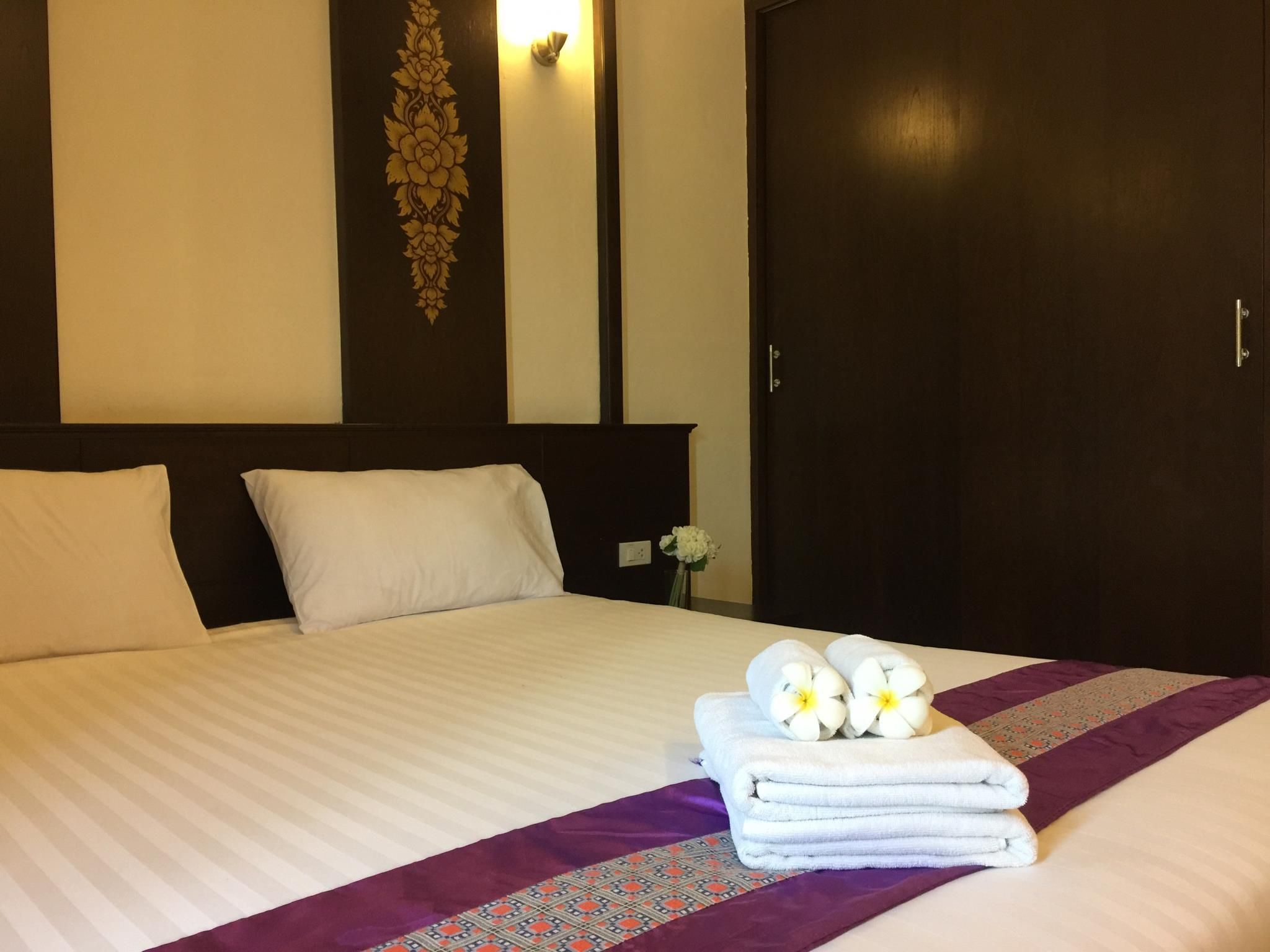 Amonruk Hotel 2 Deluxe 3