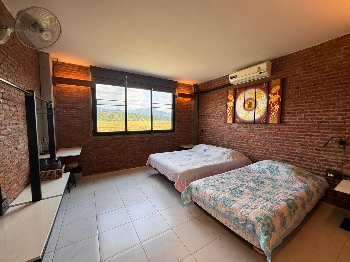 Mountain View Family Room