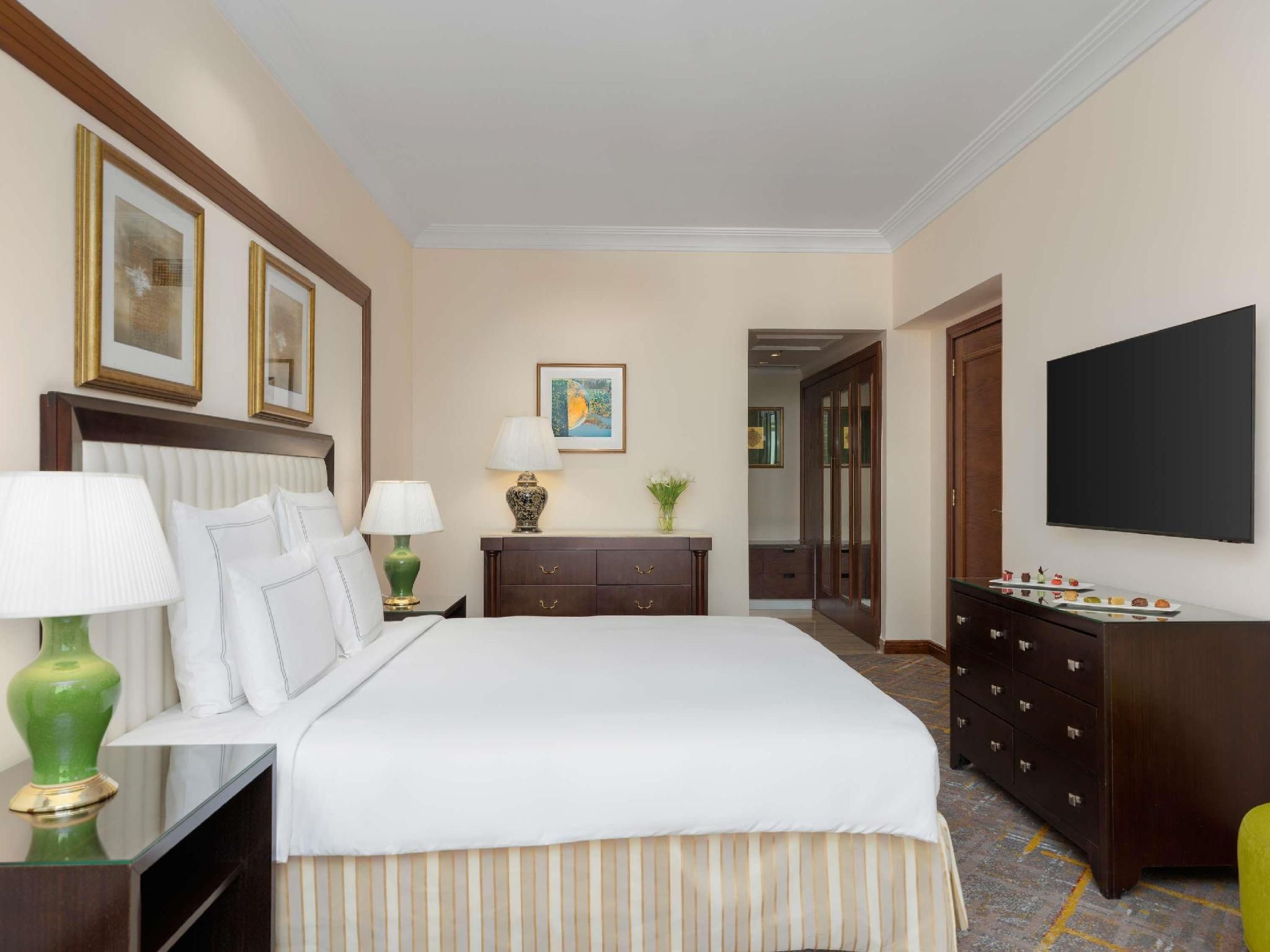 Junior suite Kaaba view