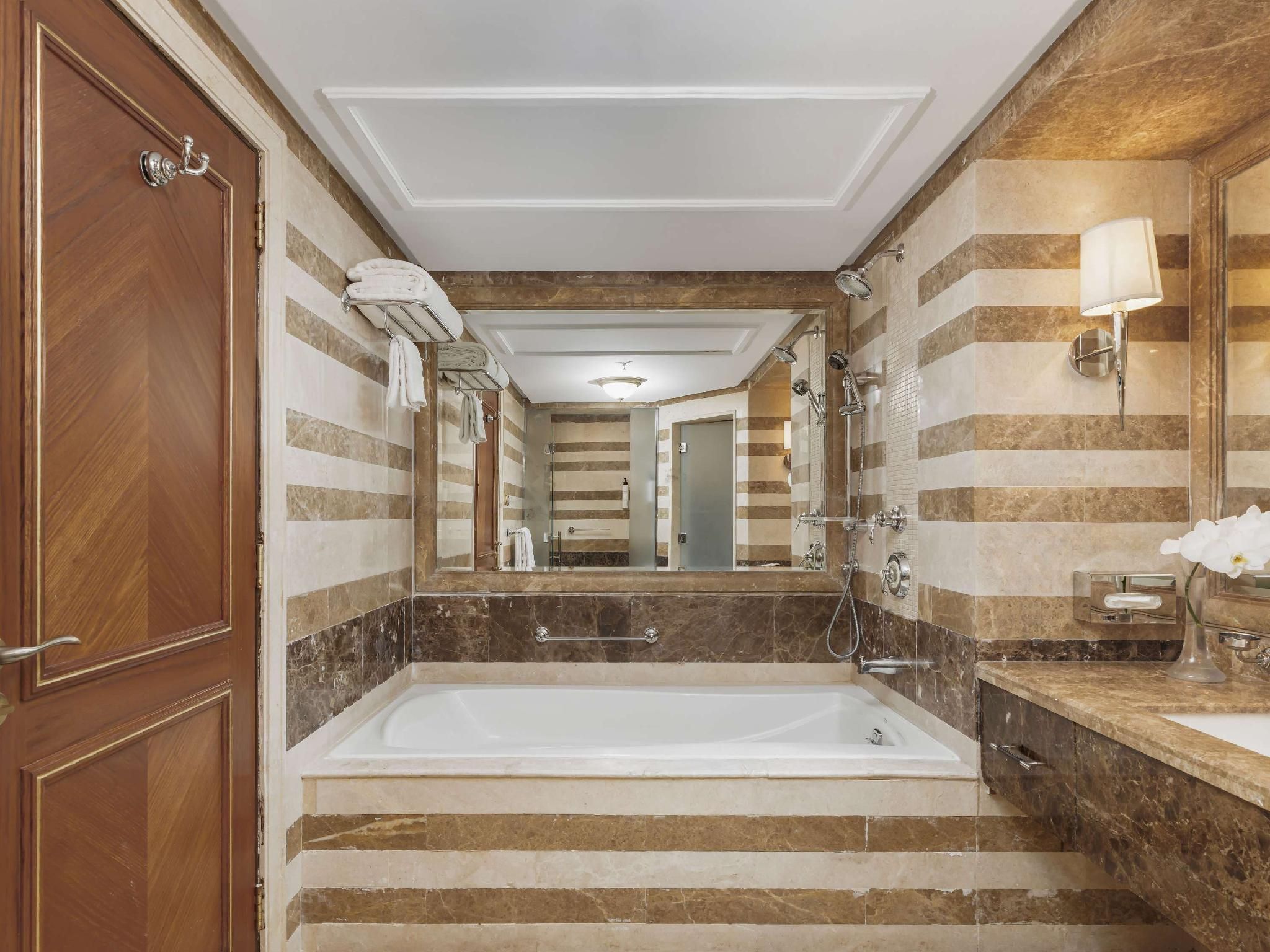 Executive 2 bedroom Suite Haram