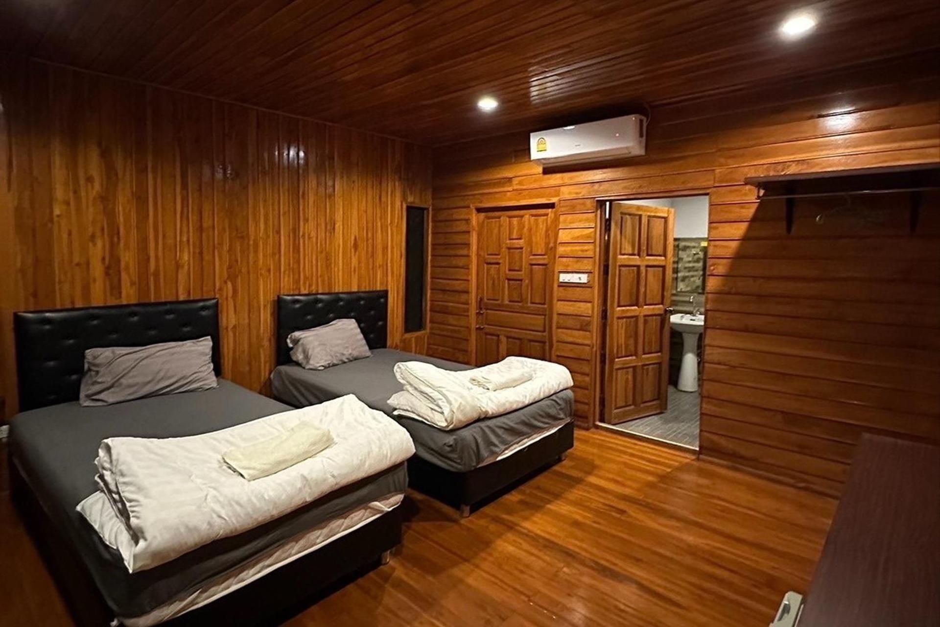 Phra Chan Khiang Dao Resort Villa 2