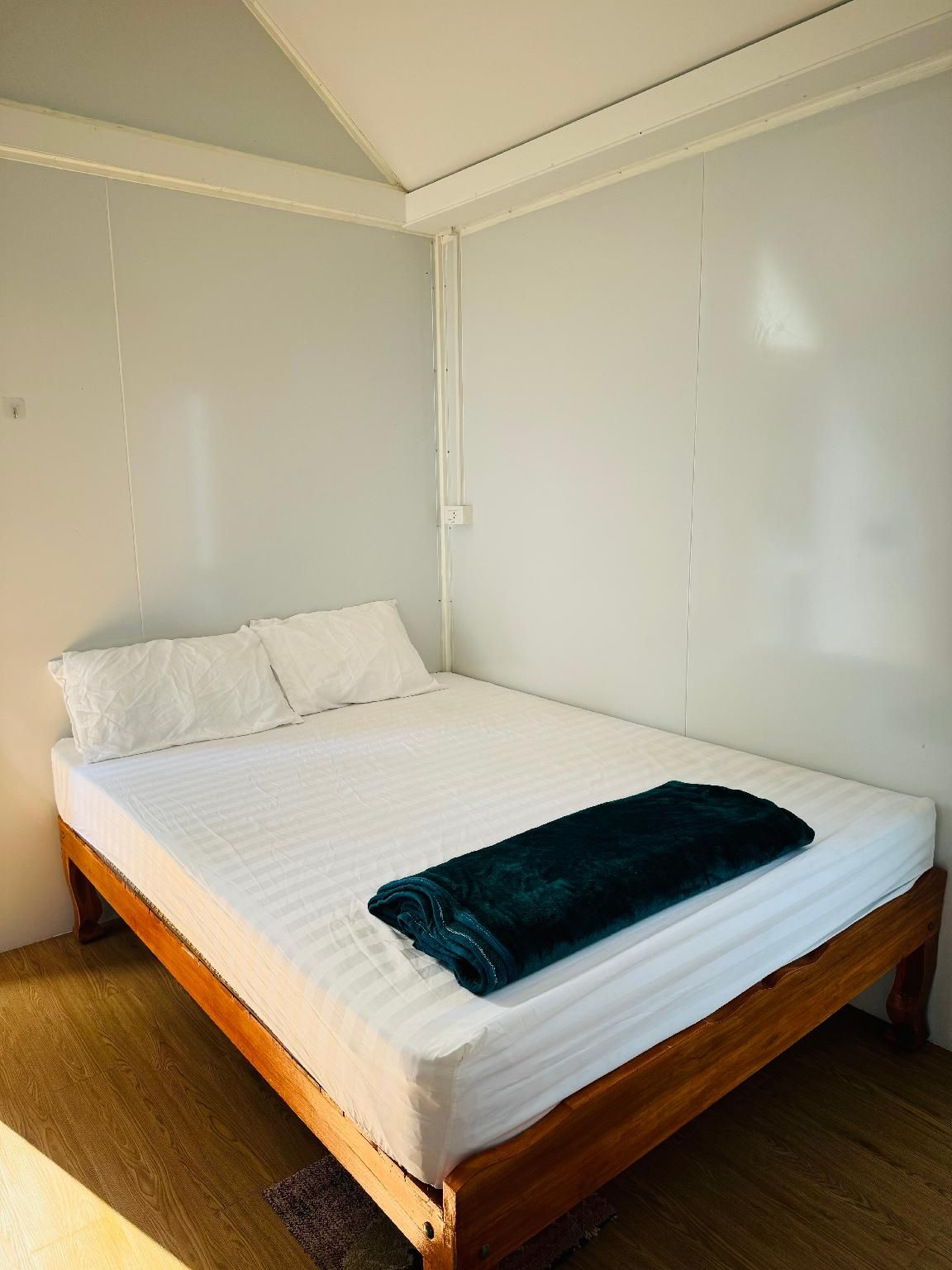 Bansuan Hotel  Moderate Queen Room - Non-Smoking