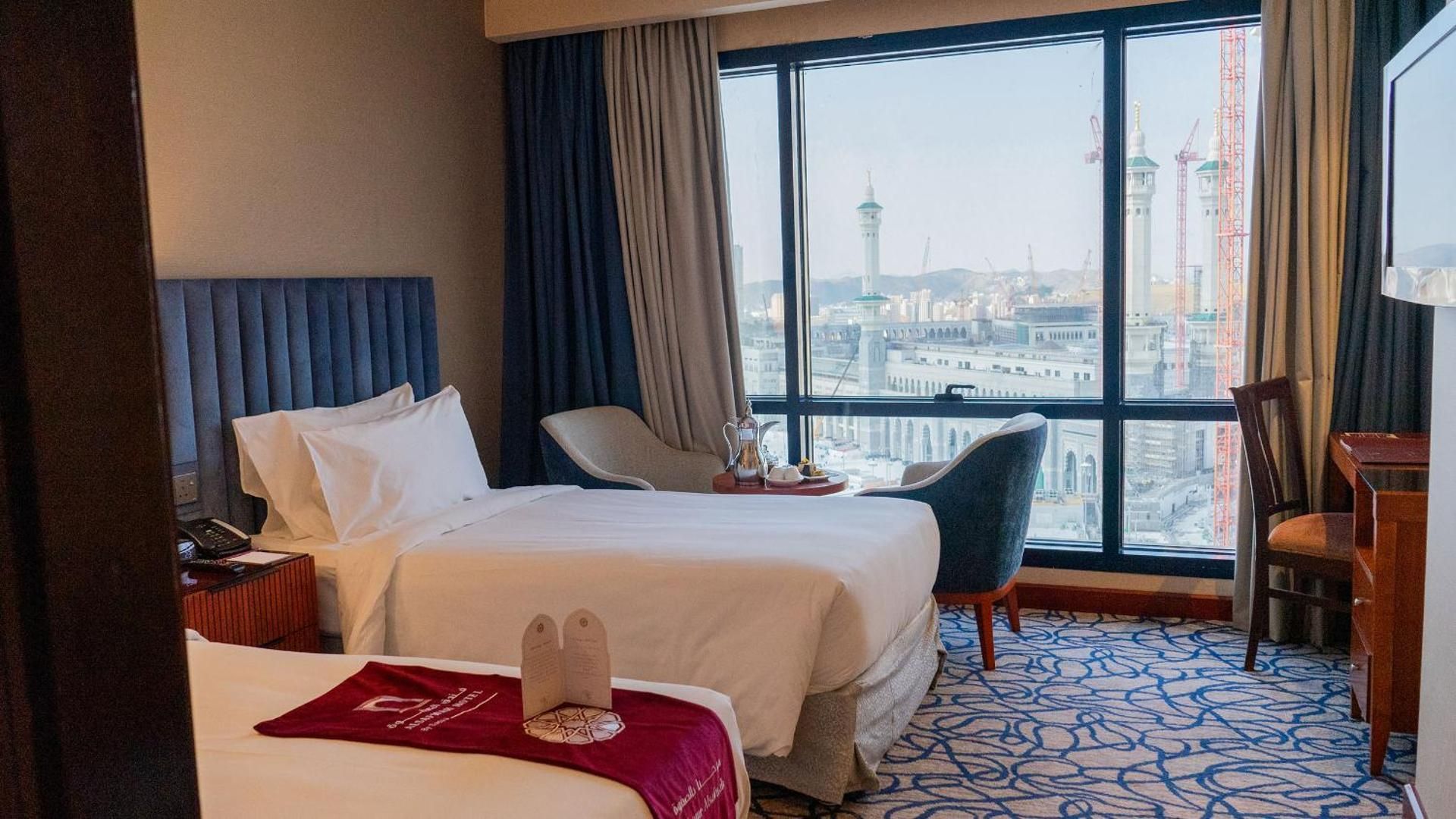 Standard Kaaba View Twin Room