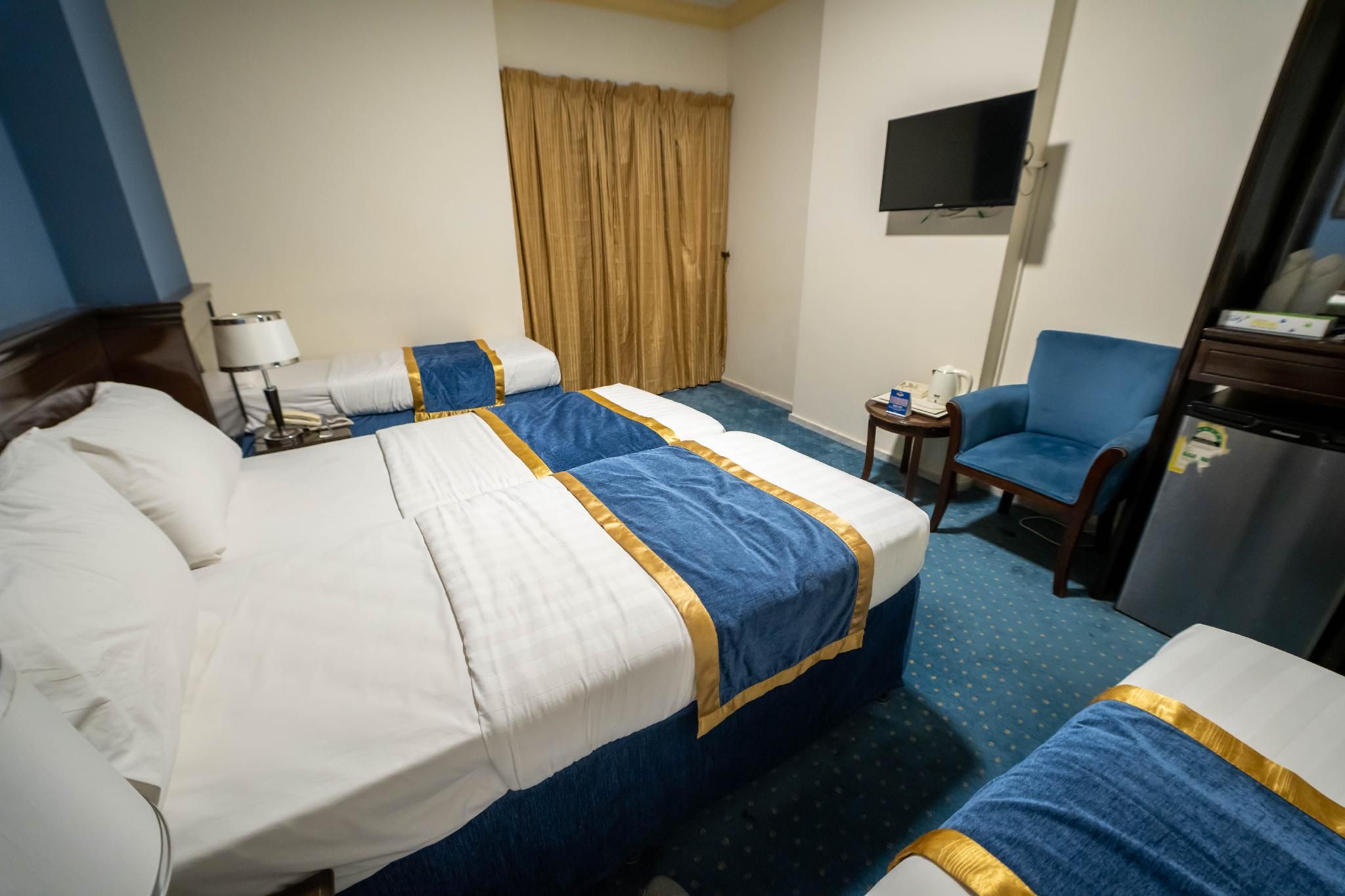 Quadruple Room with Bathroom