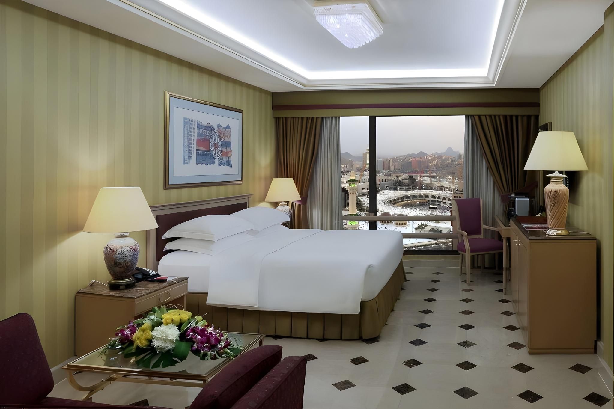 One Bedroom King suite Haram View with one King Bed