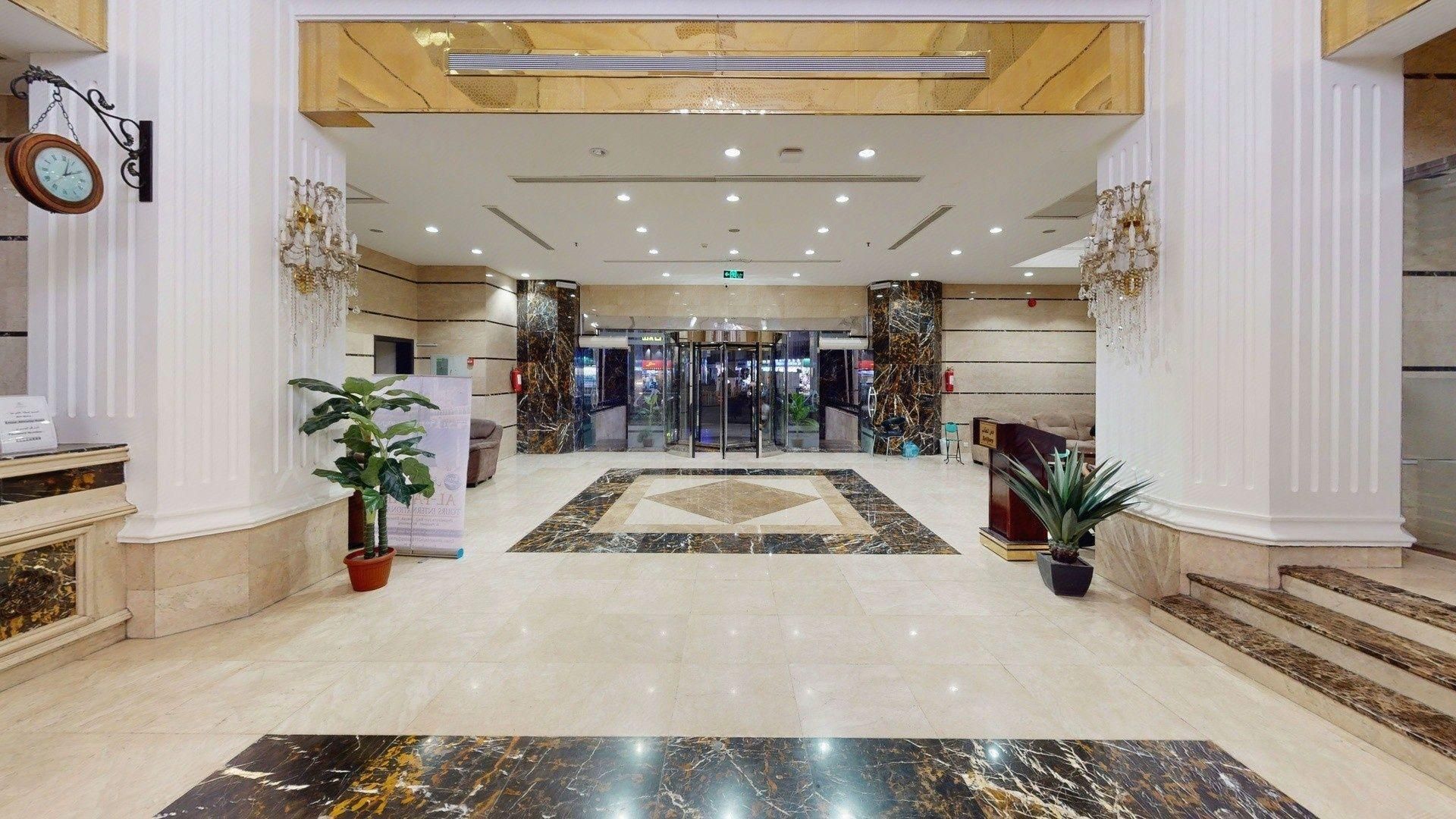 8984fe7891a5f88f9cbe813f75e567ce