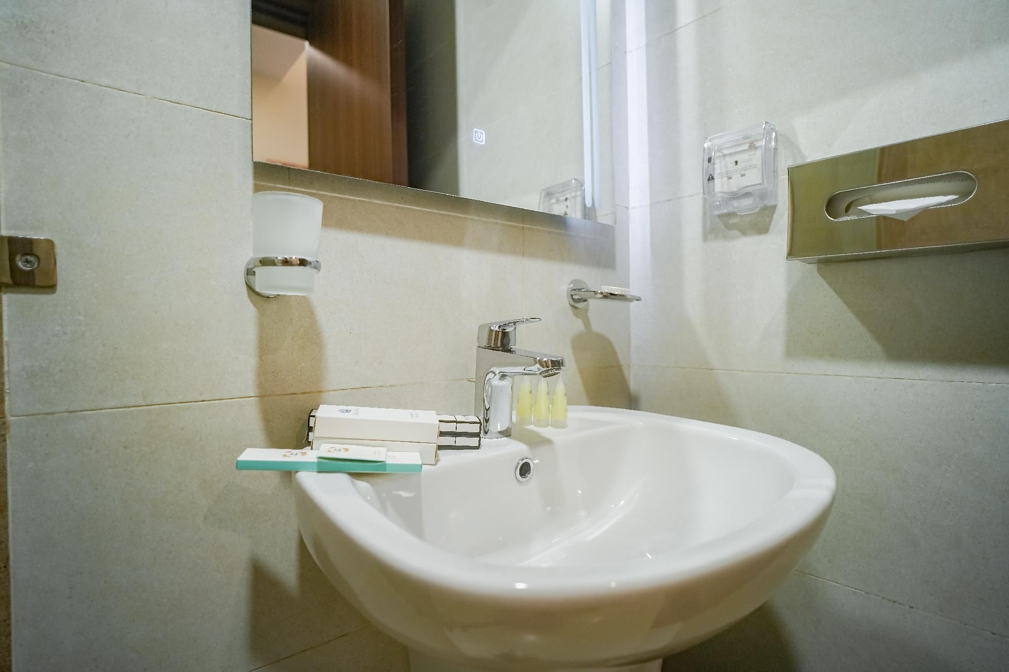 Worth Elite Hotel Double 3