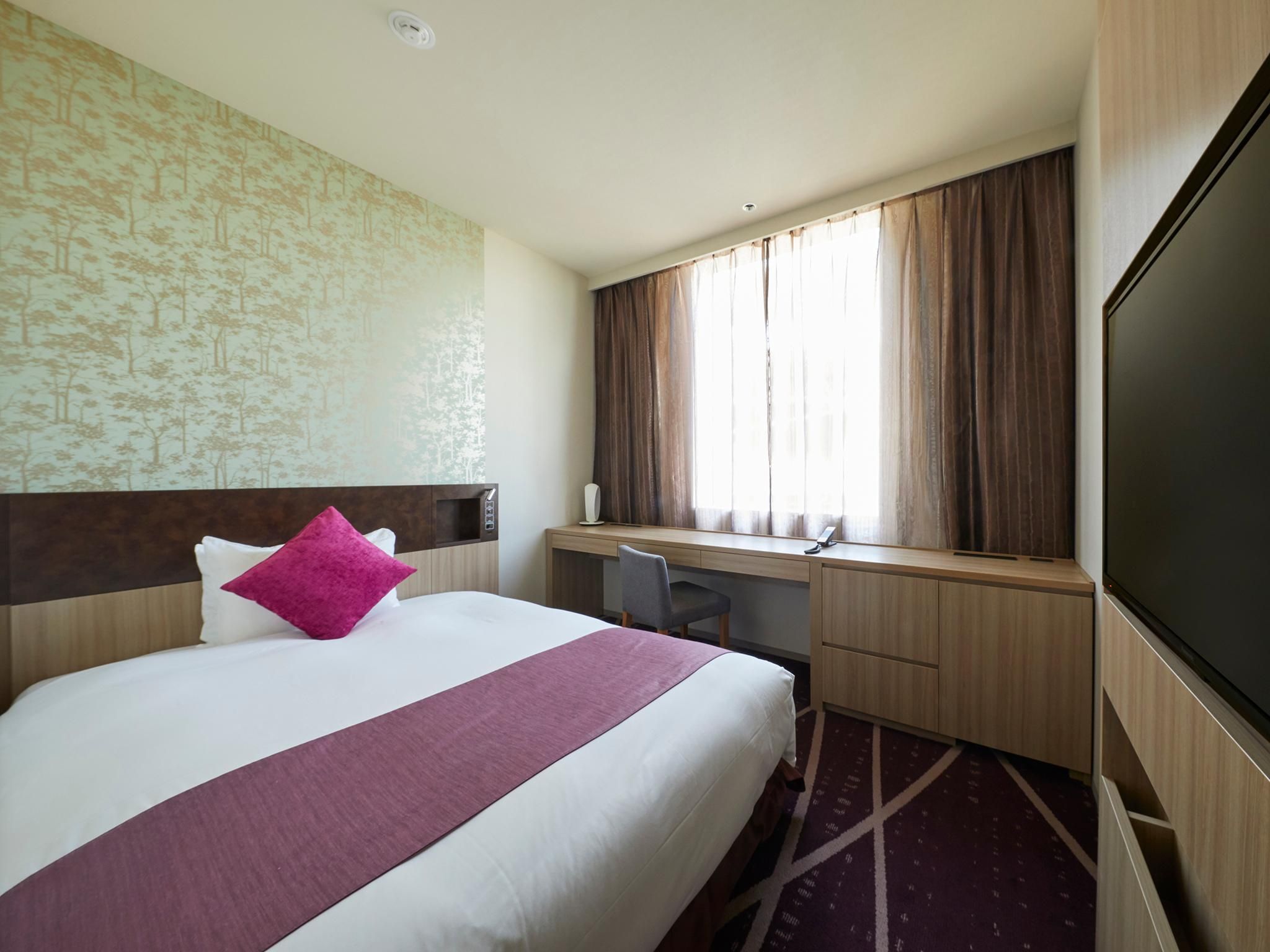 Superior Semi Double Room - Non-Smoking