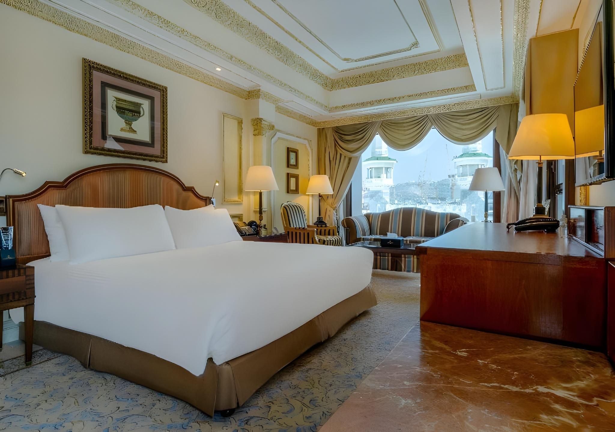 1 King 2 Twin Two Bedroom Suite Haram View