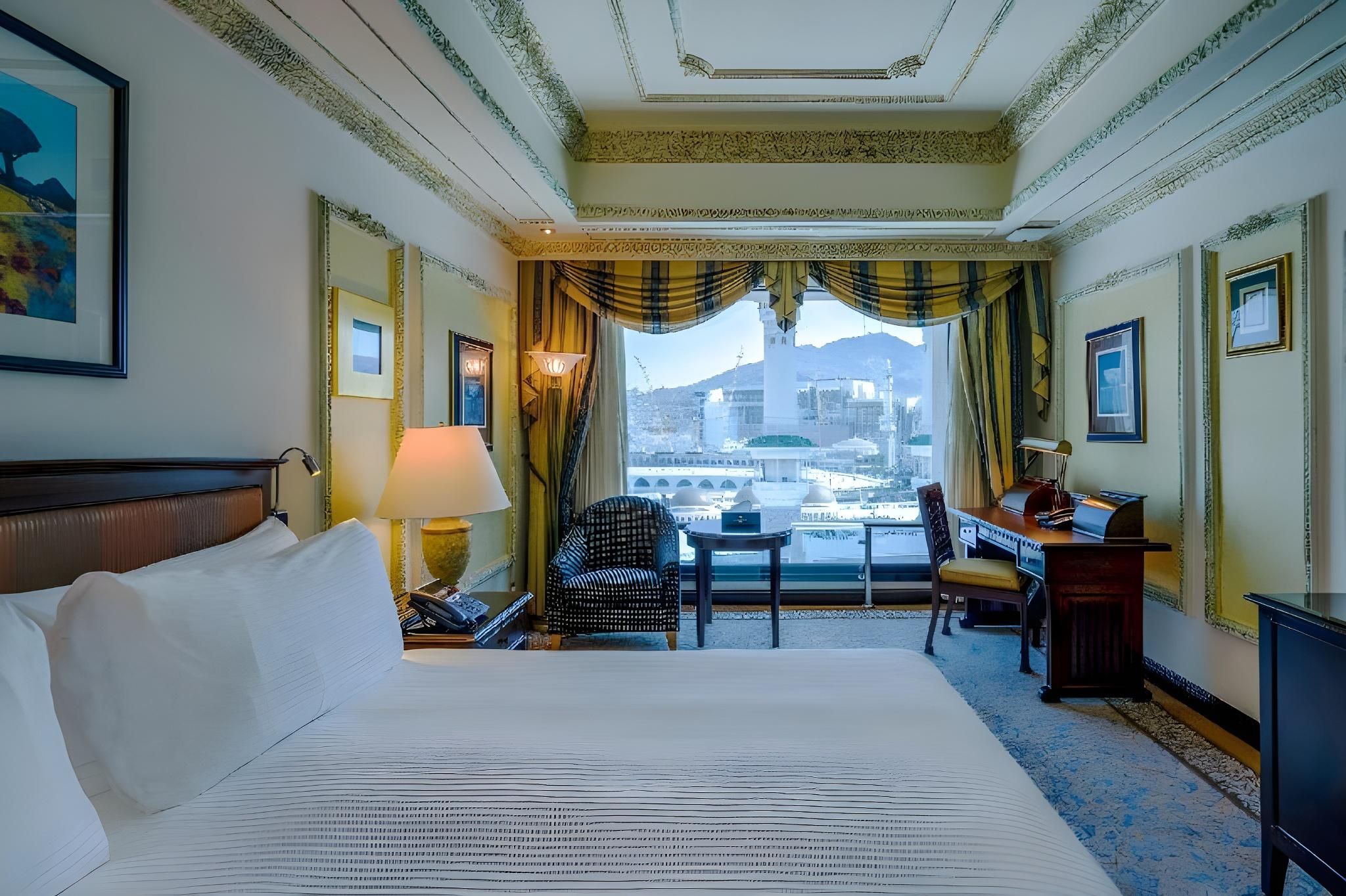 One Bedroom Deluxe Suite Haram View