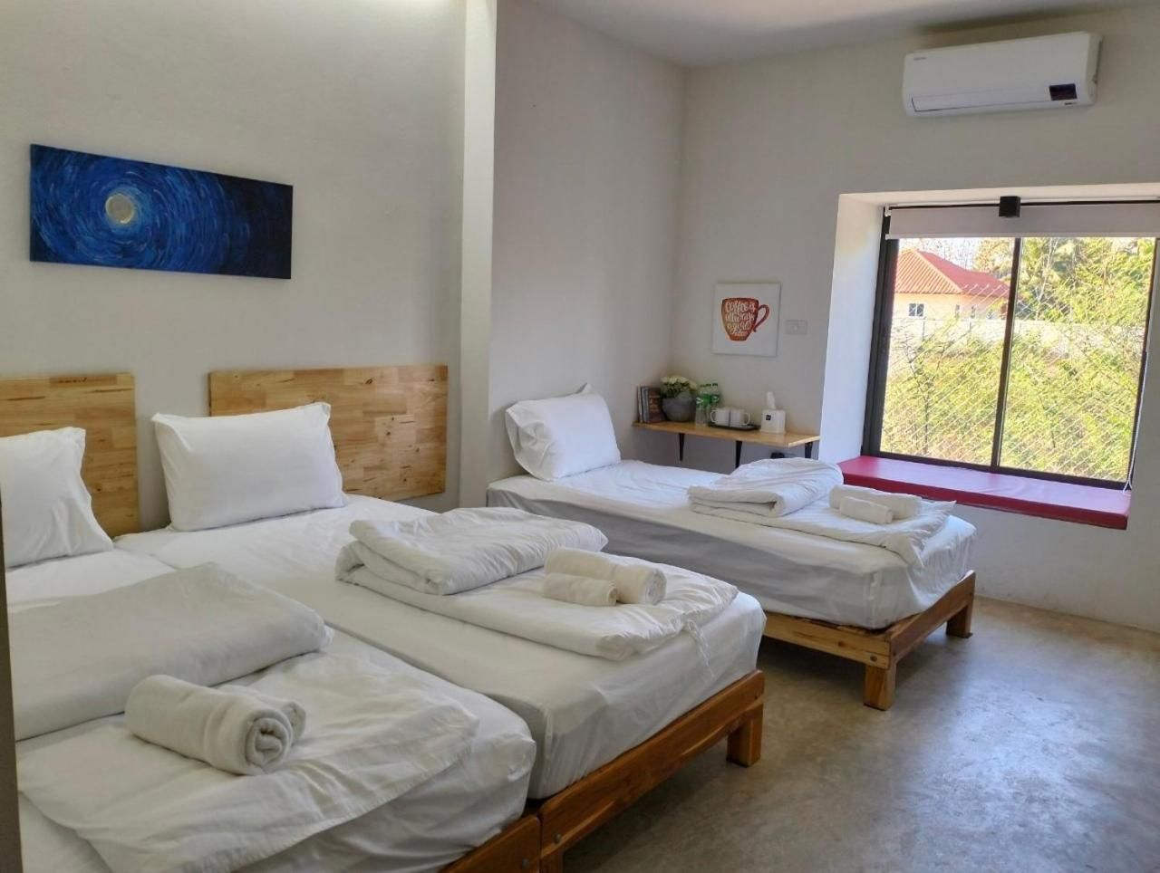 h1boutique Standard Triple