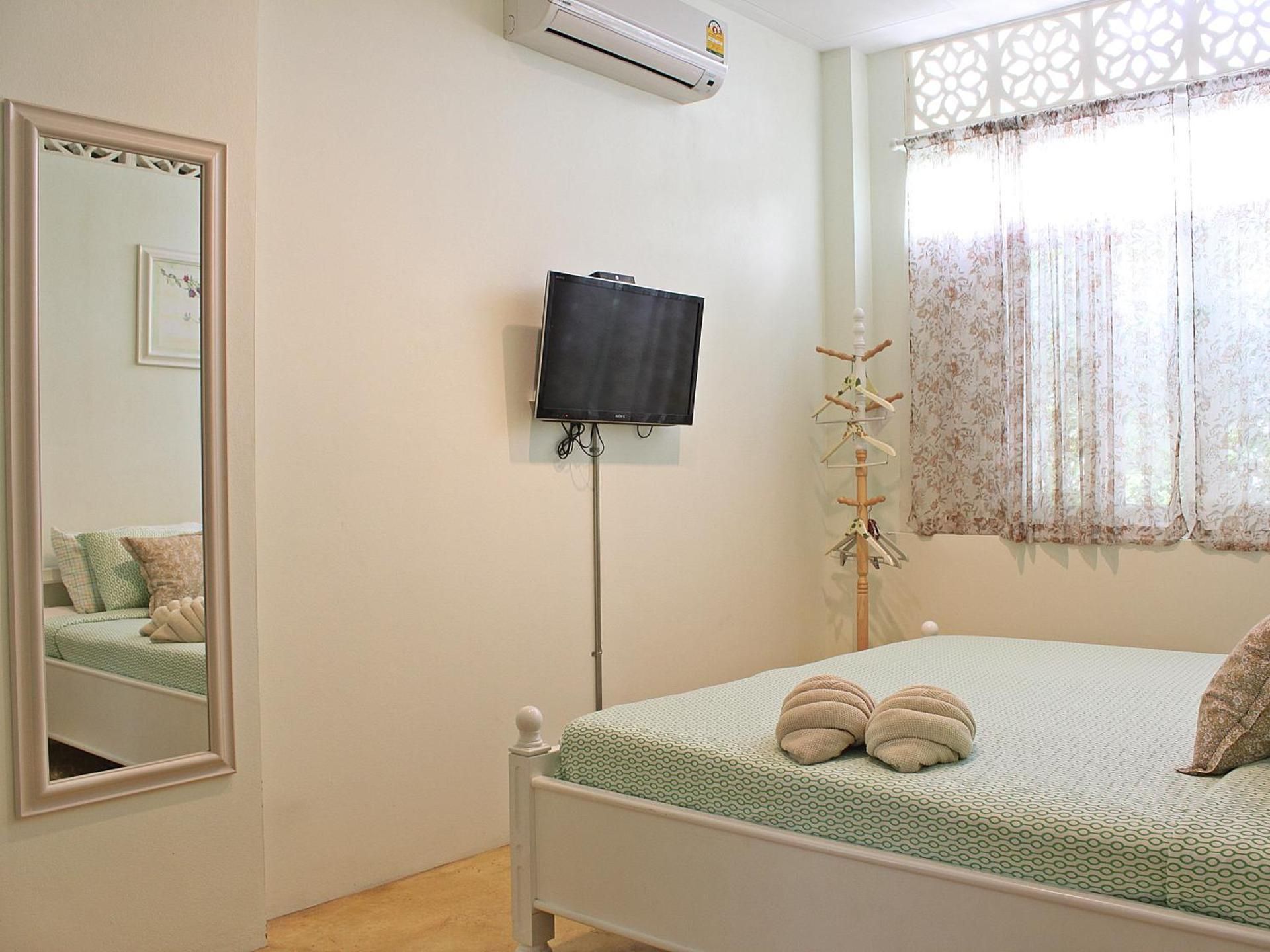 Lada House King Double Room 3