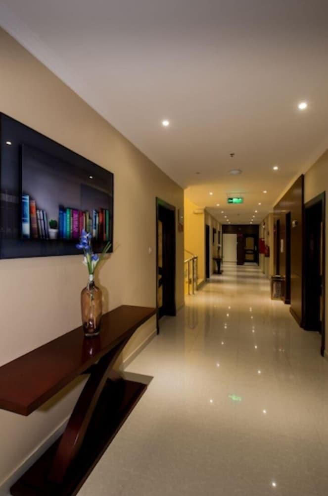 ad27b8530978c0ff02c98edfc4ae4081