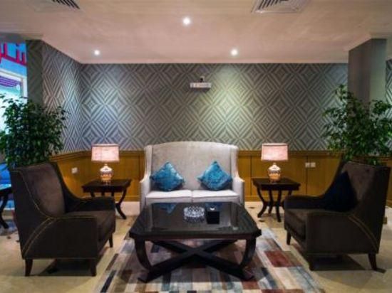 c53faf0f081c643c78b83db3c33d6b75