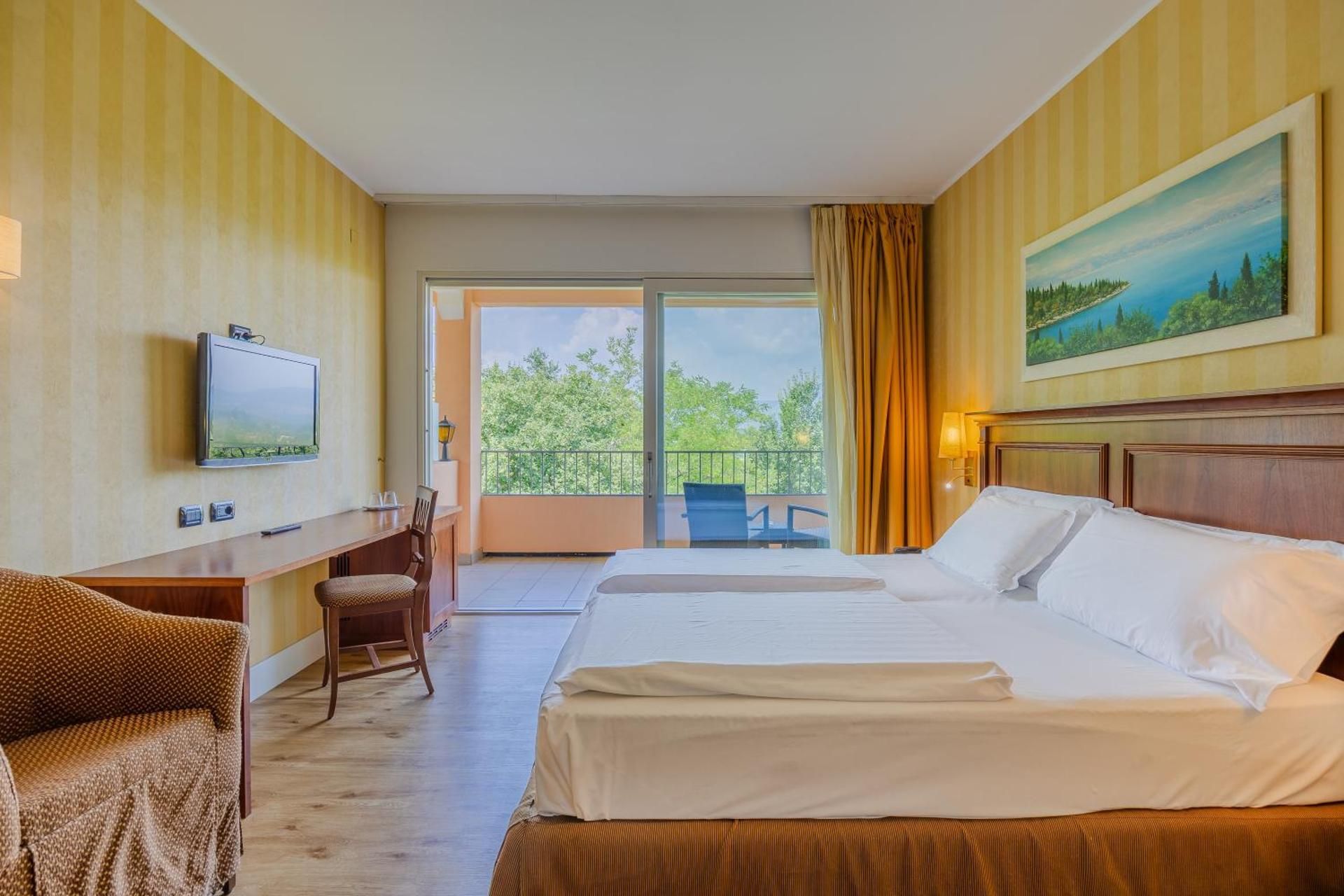 Classic Double Room