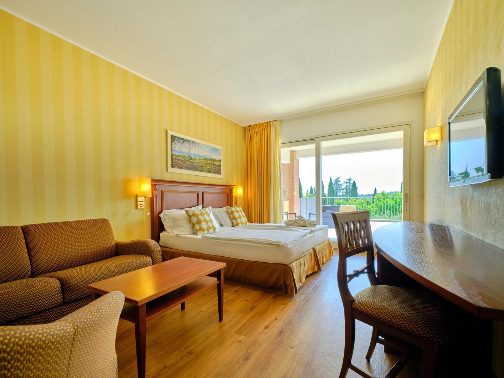 Classic Junior Suite