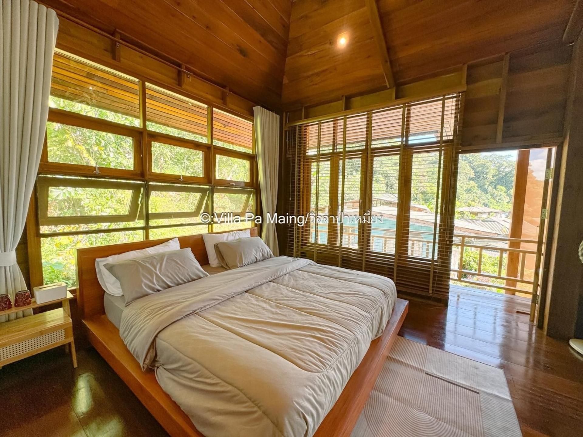 Triple Room with Mountain View