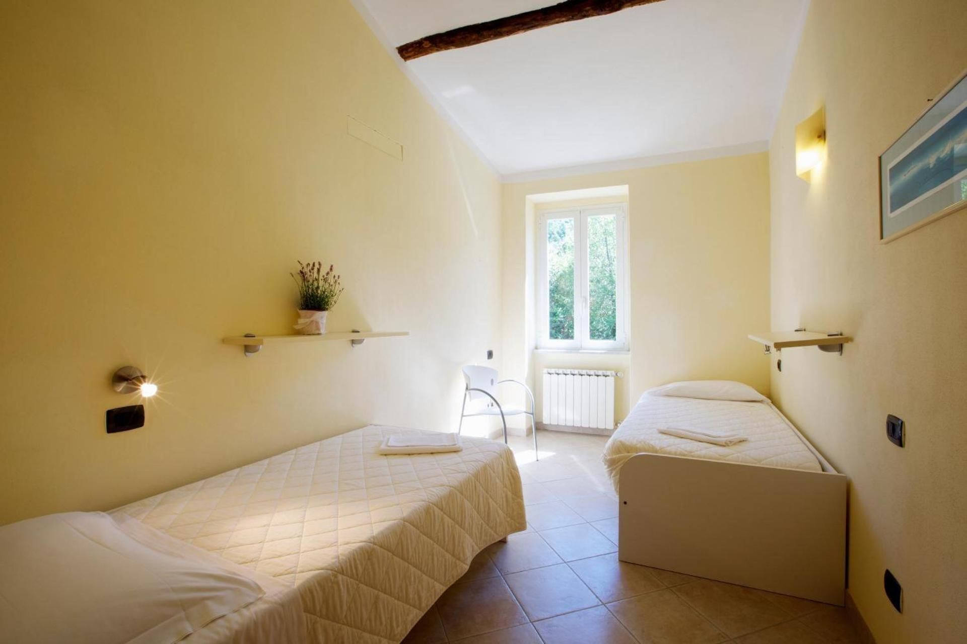 Two-Bedroom Deluxe Apartment