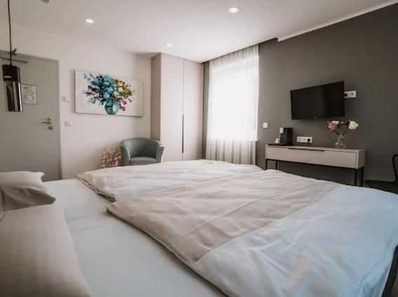 Superior Single Room
