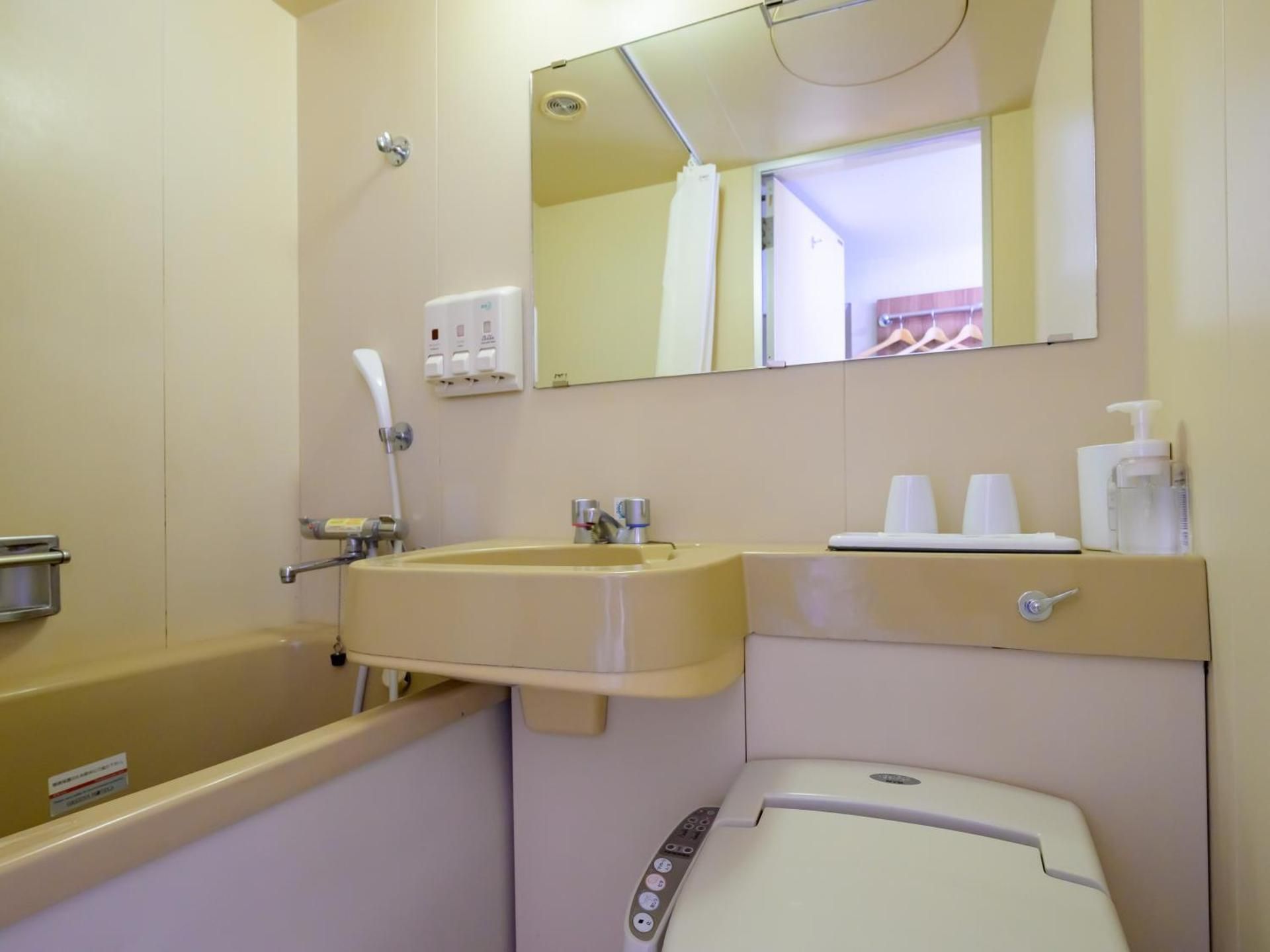 Standard Single Room - Non-Smoking