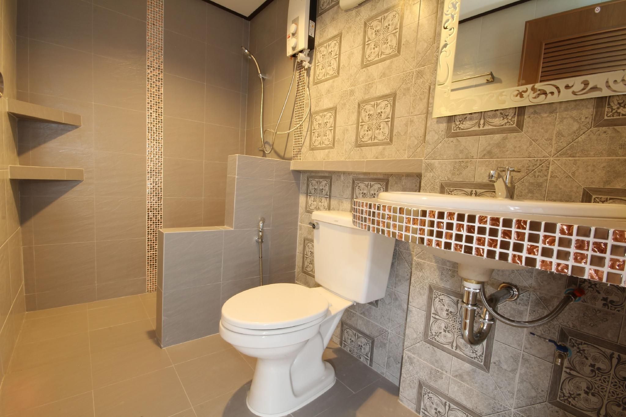 TR Guesthouse Superior - 2 Adults 3