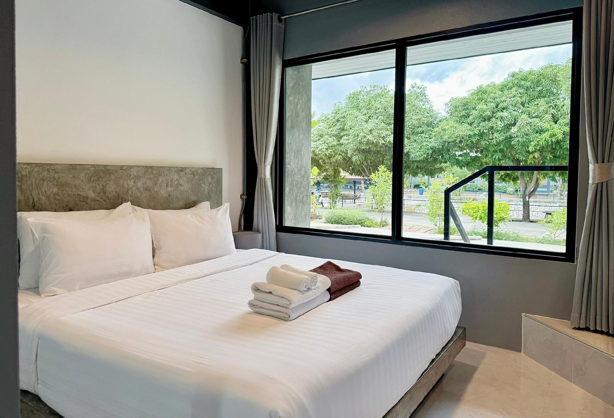 Midtown Sukhothai Resort Poolside Cottage