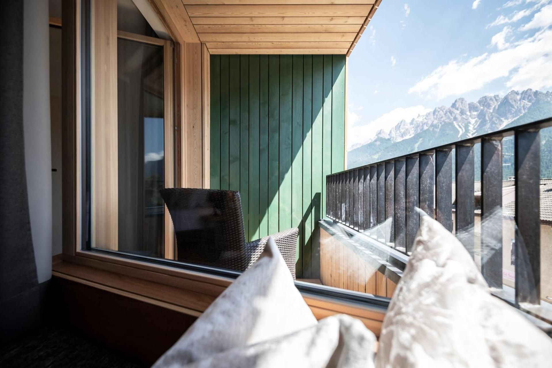 Junior Suite with Mountain View