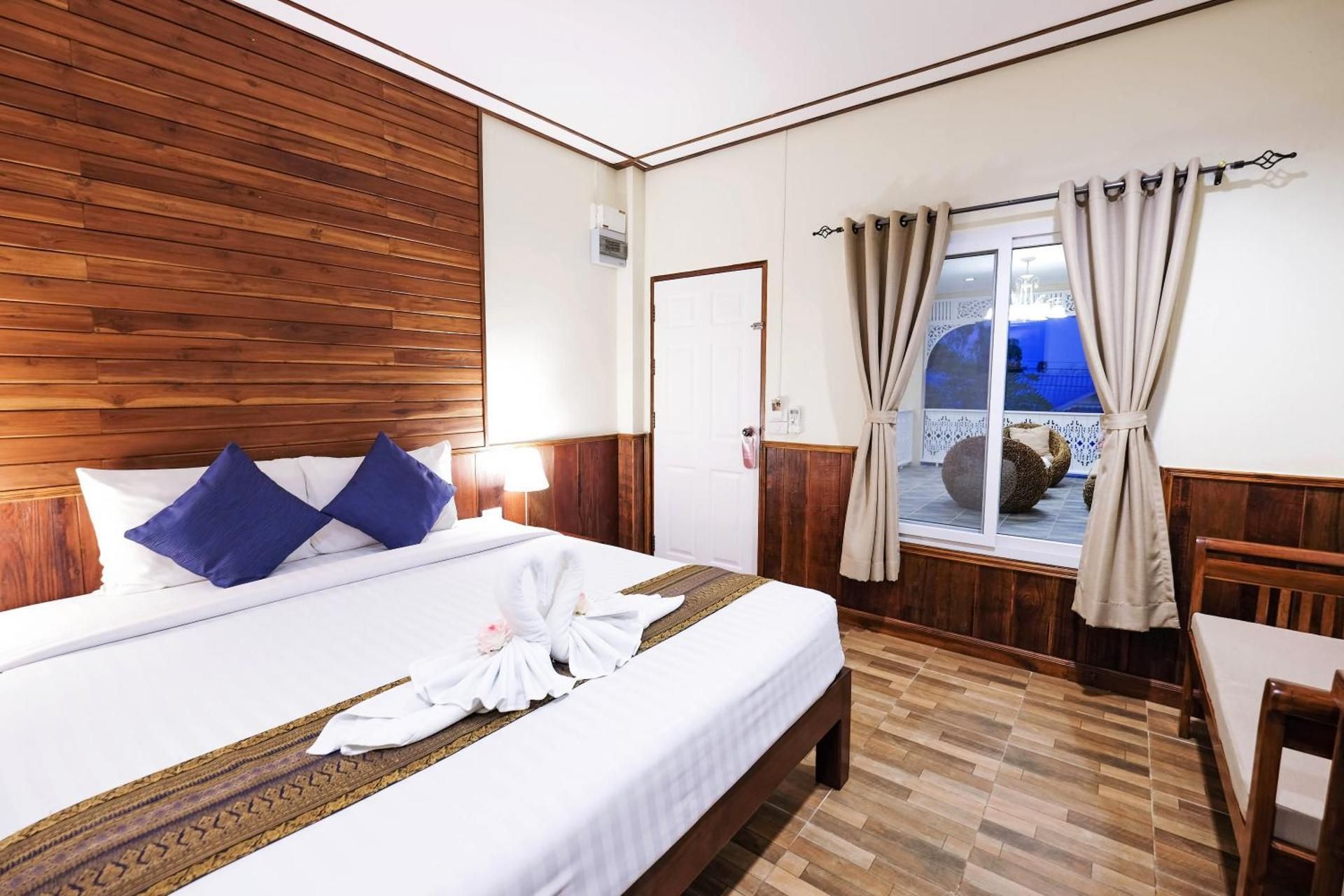 Double Room for 2 People - Non-Smoking