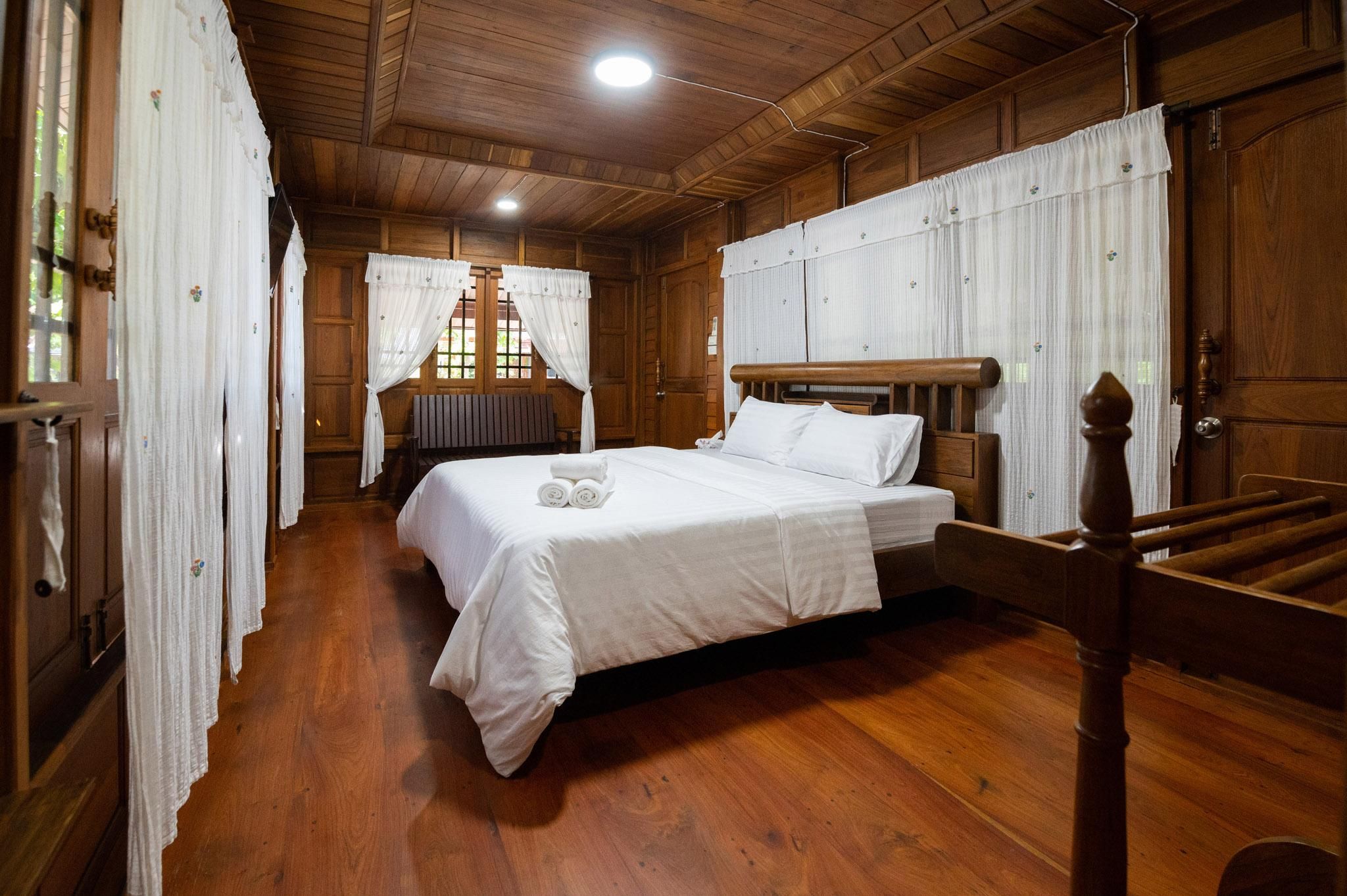 Suk Sabai Homestay Suite with Private Bathroom