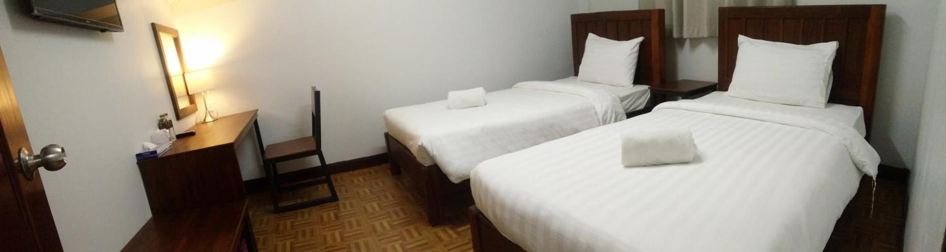 Double or Twin Room with Shared Bathroom