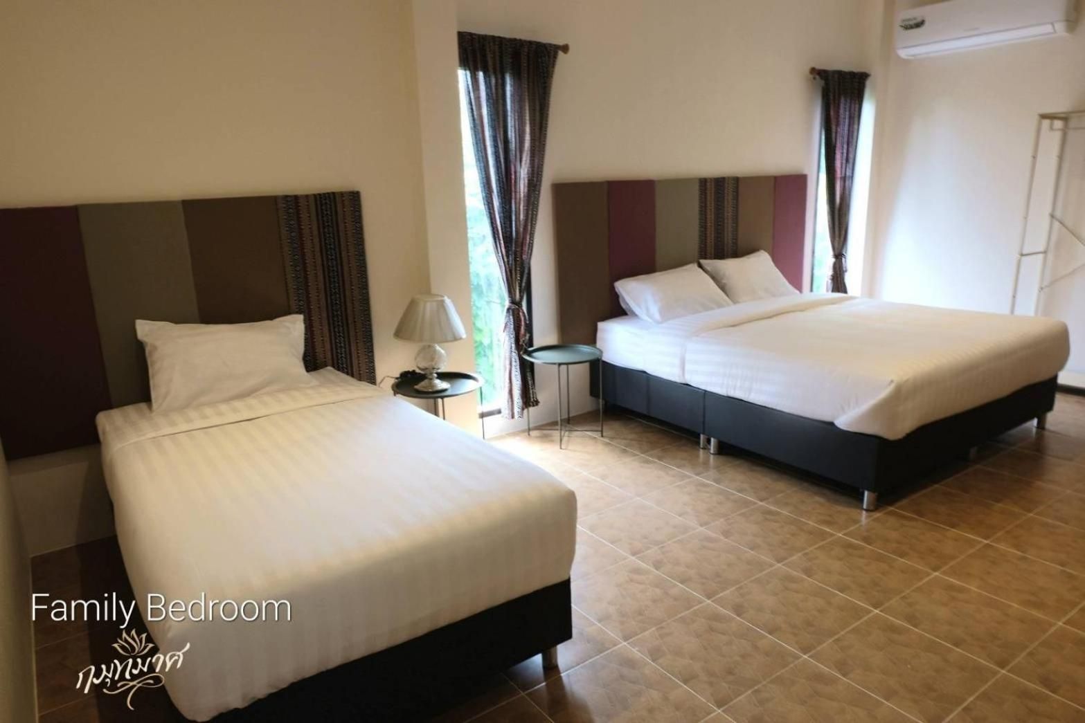 Deluxe Family Suite