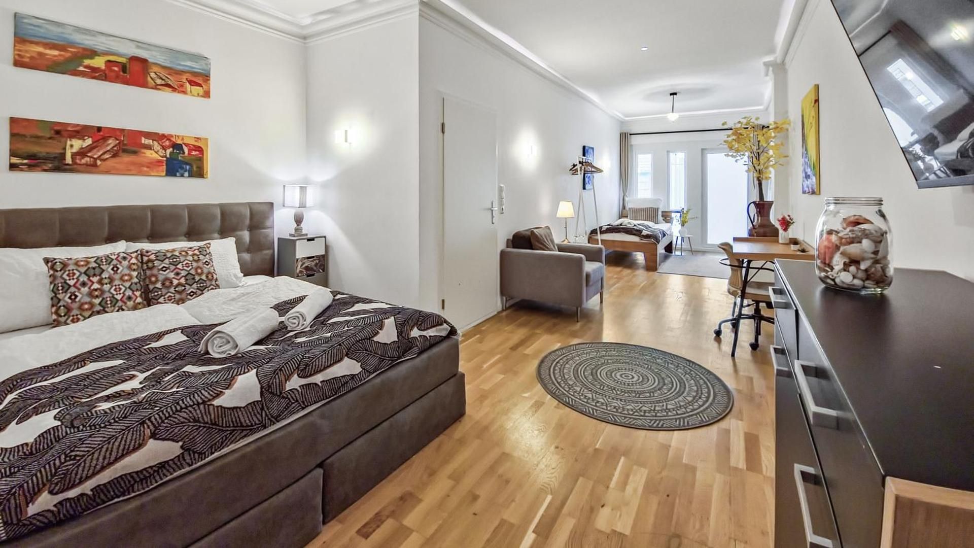 Apartment with Terrace