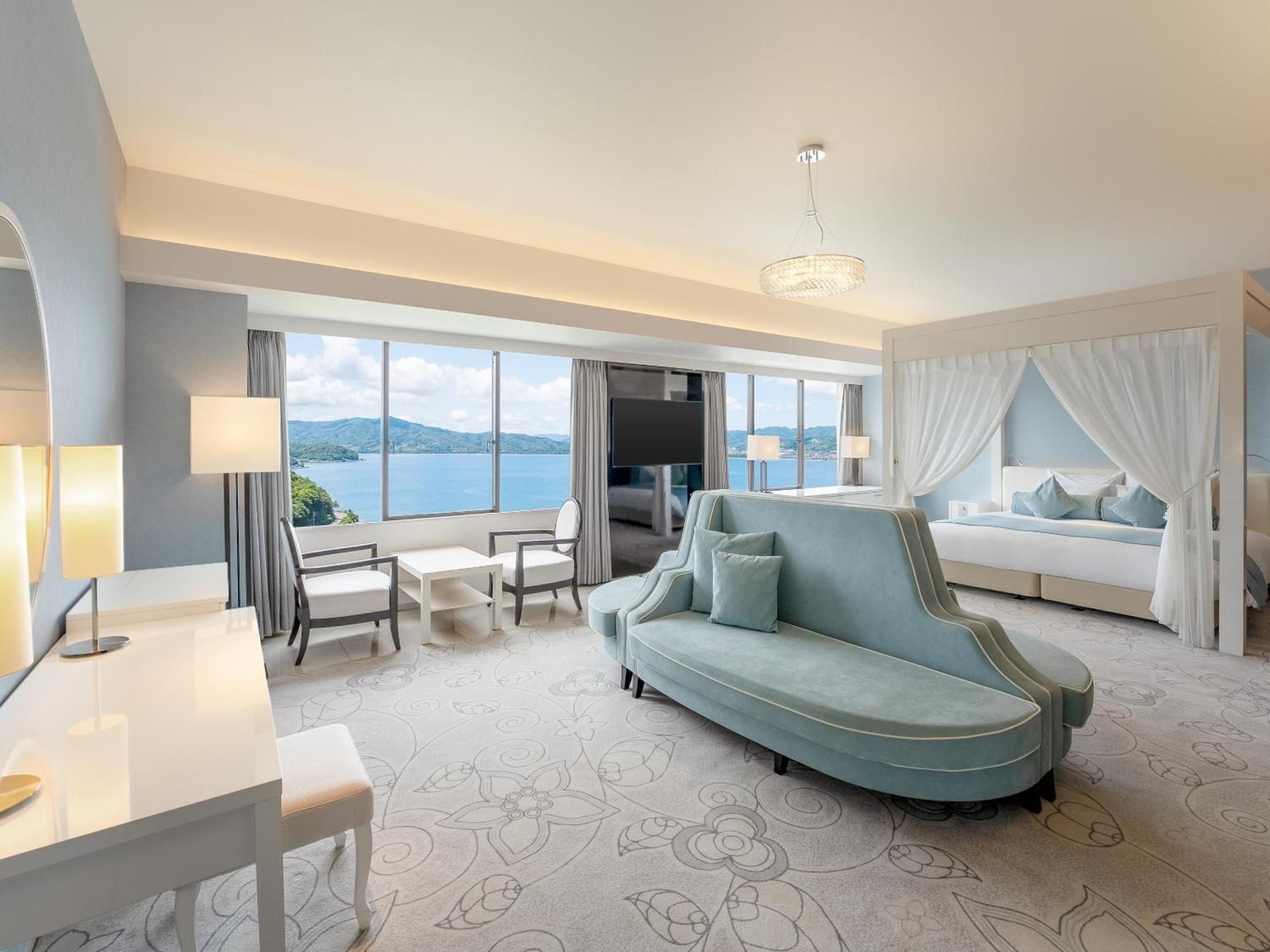 Privilege Junior Suite with King Bed with Ocean/Sea View