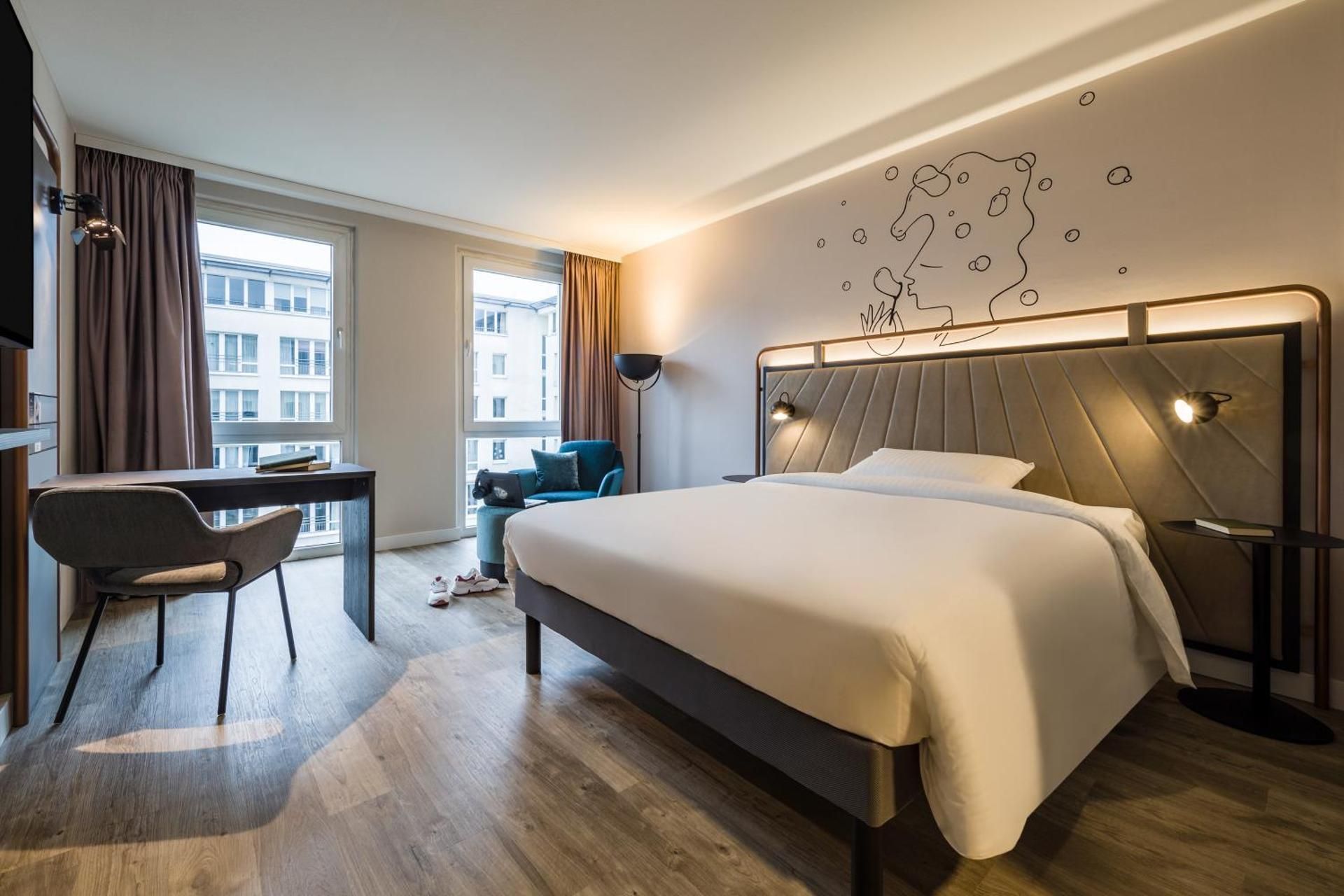 ibis Styles Bielefeld Superior room with 1 Sweet Bed 160x200 by ibis Styles 2