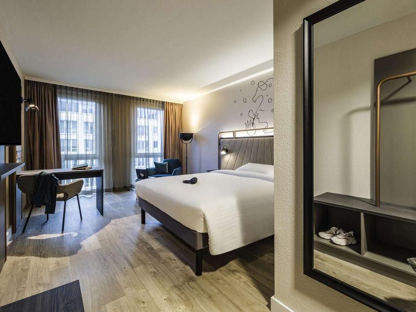 Superior room with 1 Sweet Bed by ibis Styles