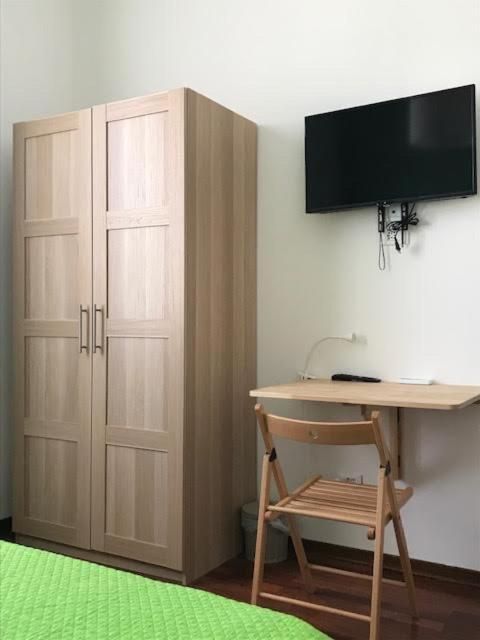 Double Room with Private External Bathroom