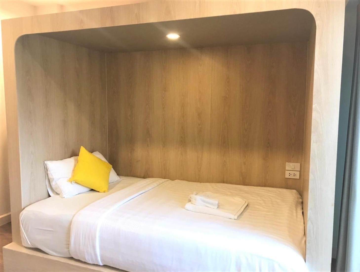 La La Moon Krabi Poshtel'n' Pool Deluxe Double or Twin Room with Balcony 3