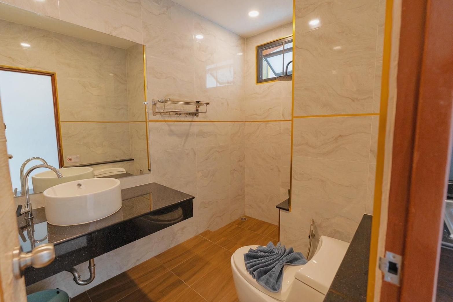 BeachHouse Pool Villas Krabi Villa with Sea View and Shared Pool 2